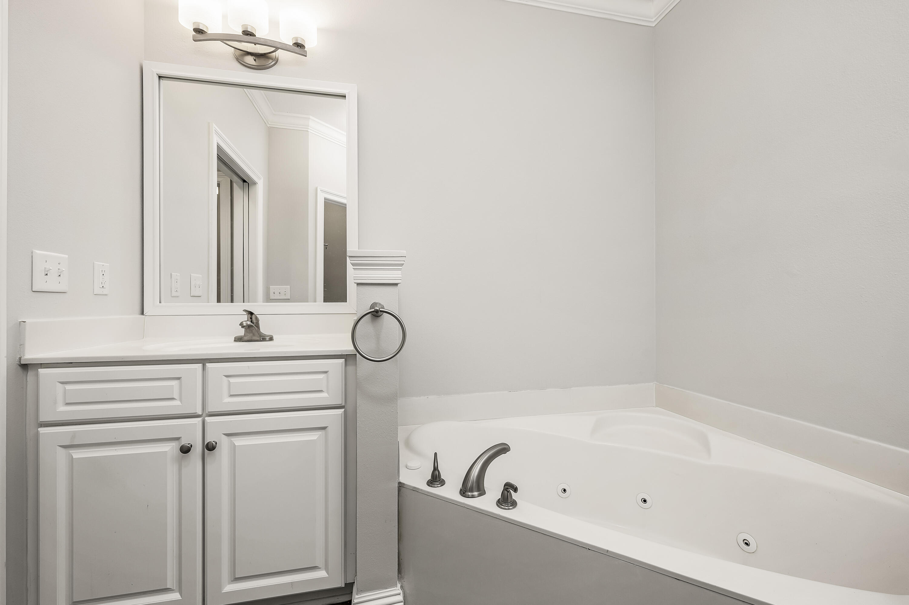 CROSS CREEK - Residential