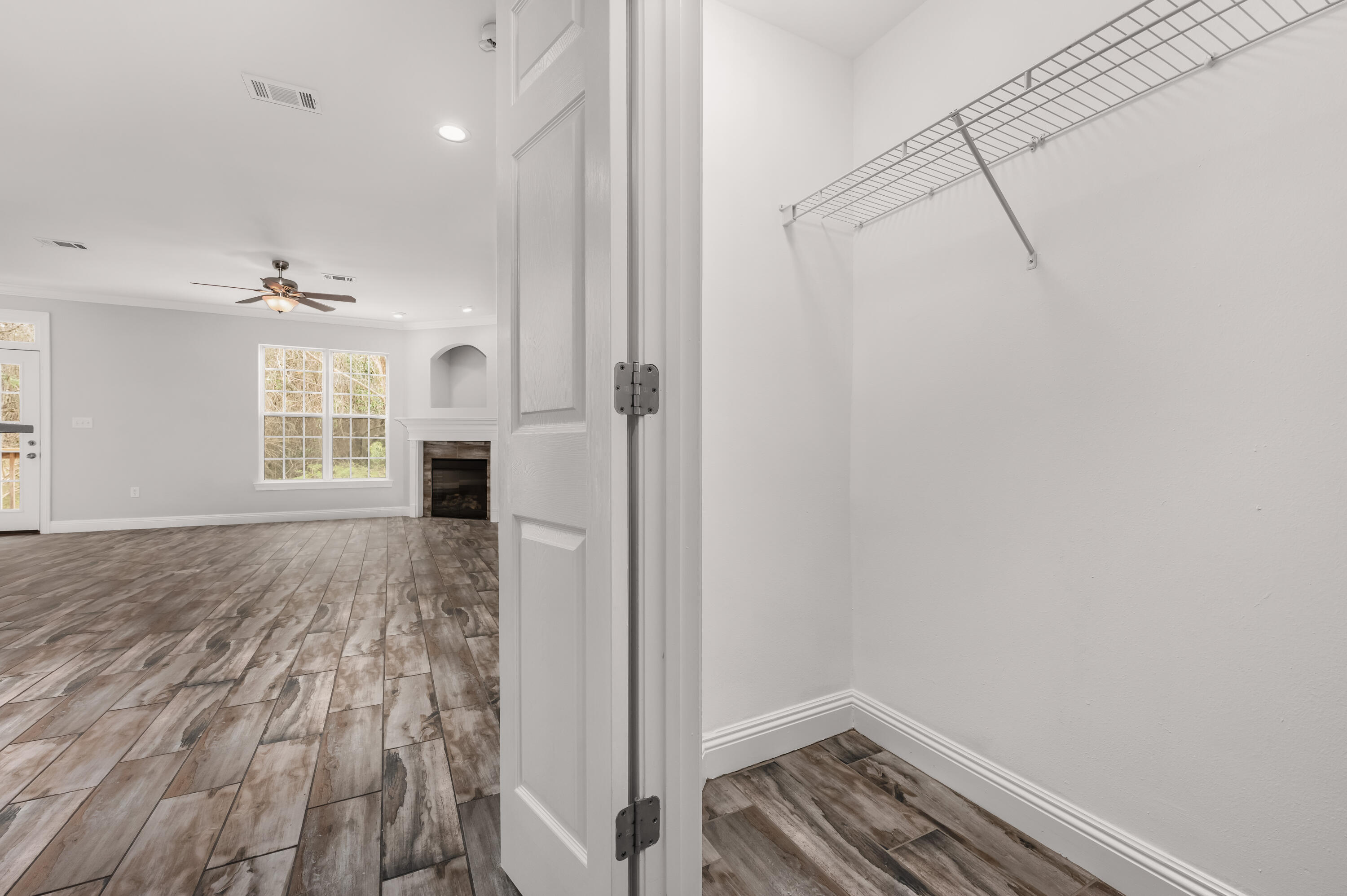 CROSS CREEK - Residential