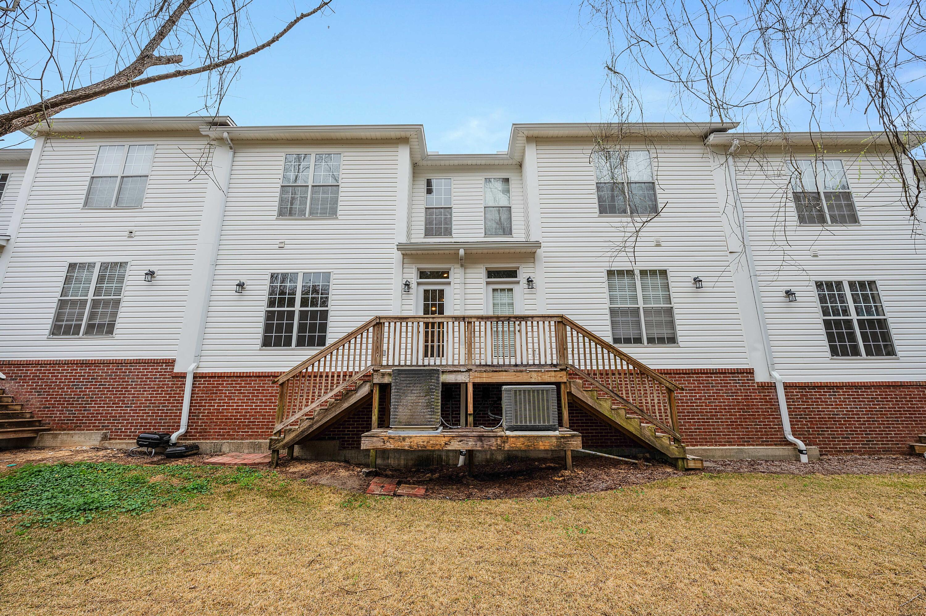 CROSS CREEK - Residential