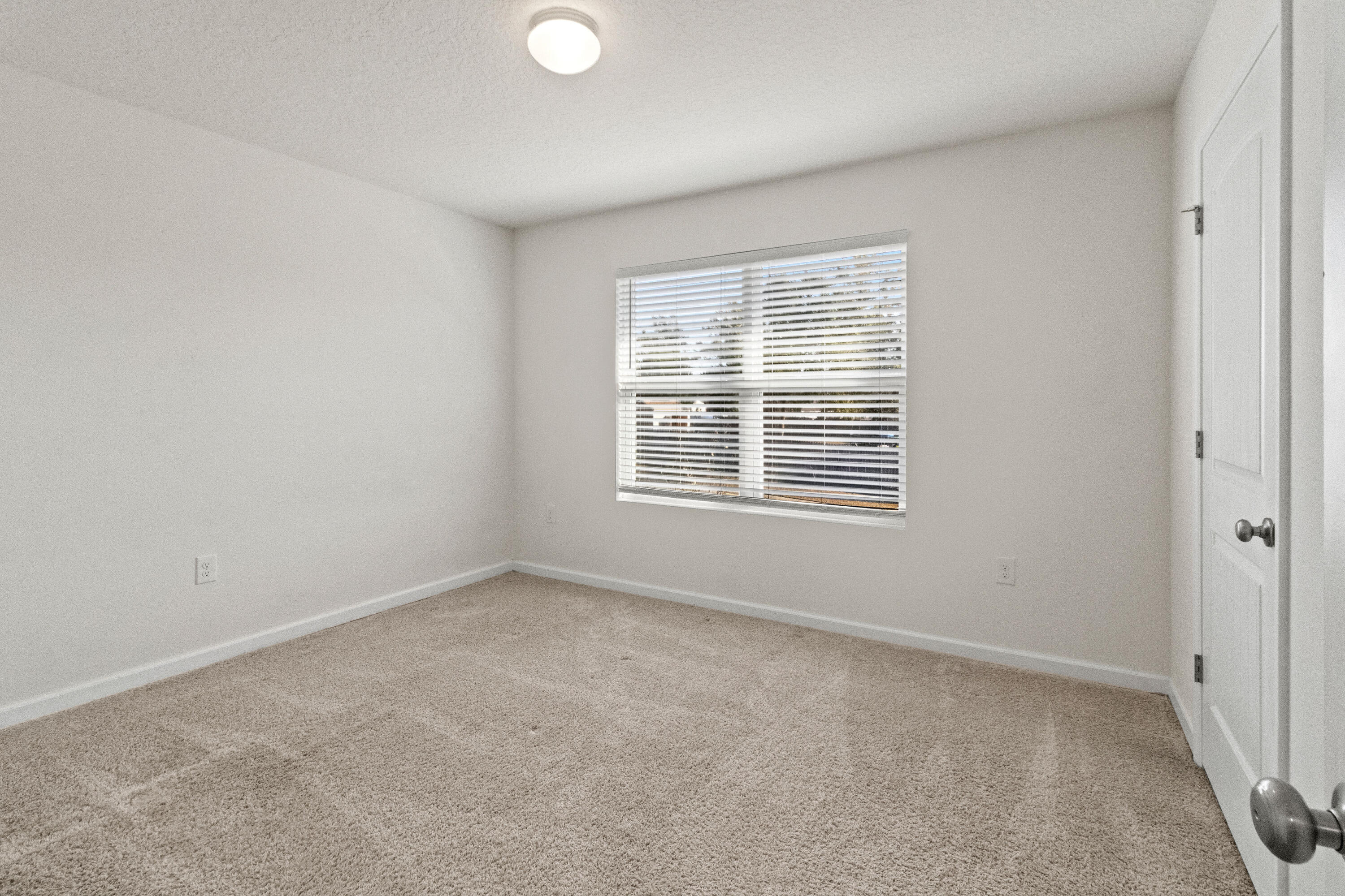 Whisper Creek - Residential