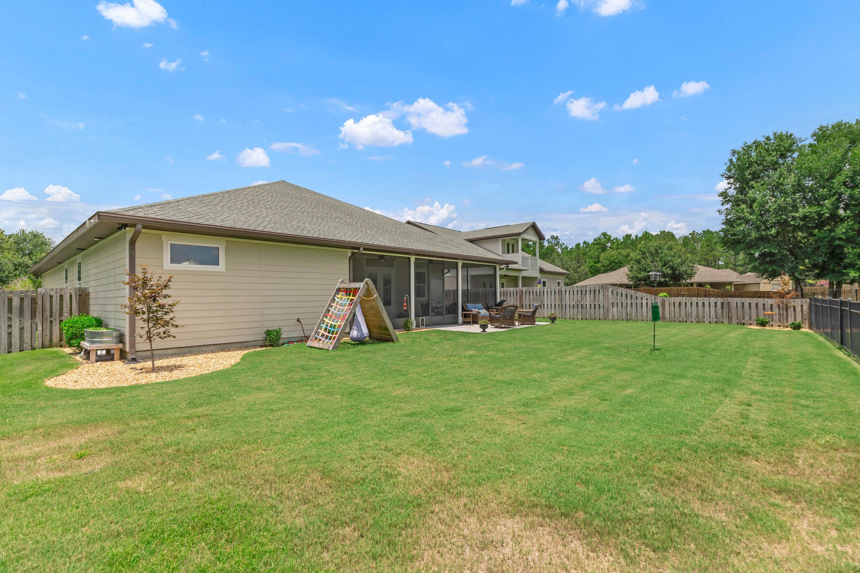 HAMMOCK BAY - Residential