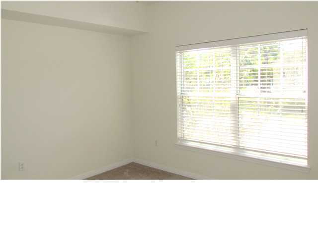 THE OAKS AT NICEVILLE - Residential Lease