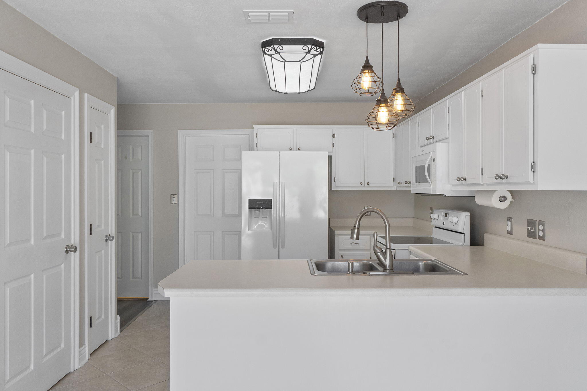 NAVARRE S/D 1ST ADDN - Residential