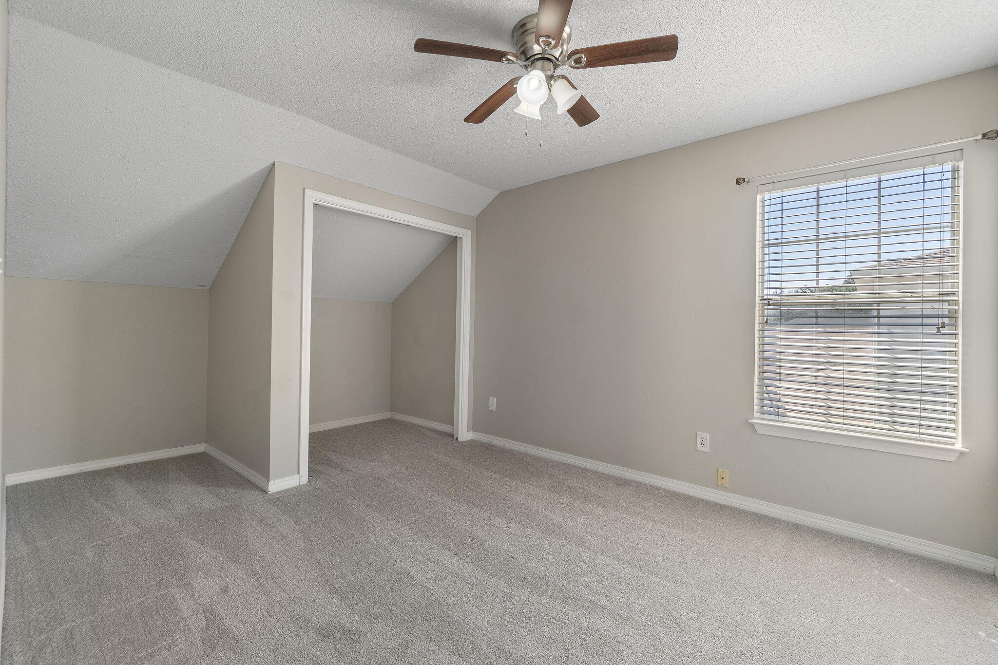 NAVARRE S/D 1ST ADDN - Residential