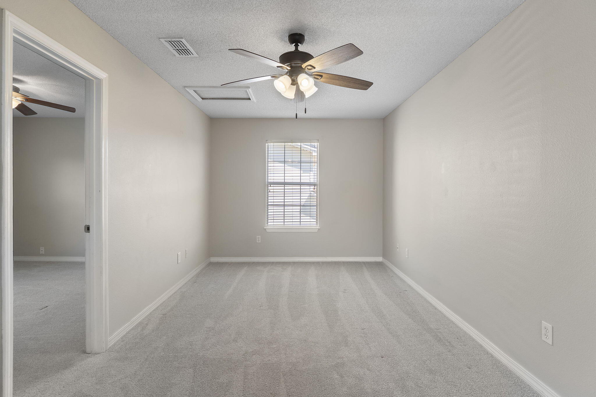 NAVARRE S/D 1ST ADDN - Residential