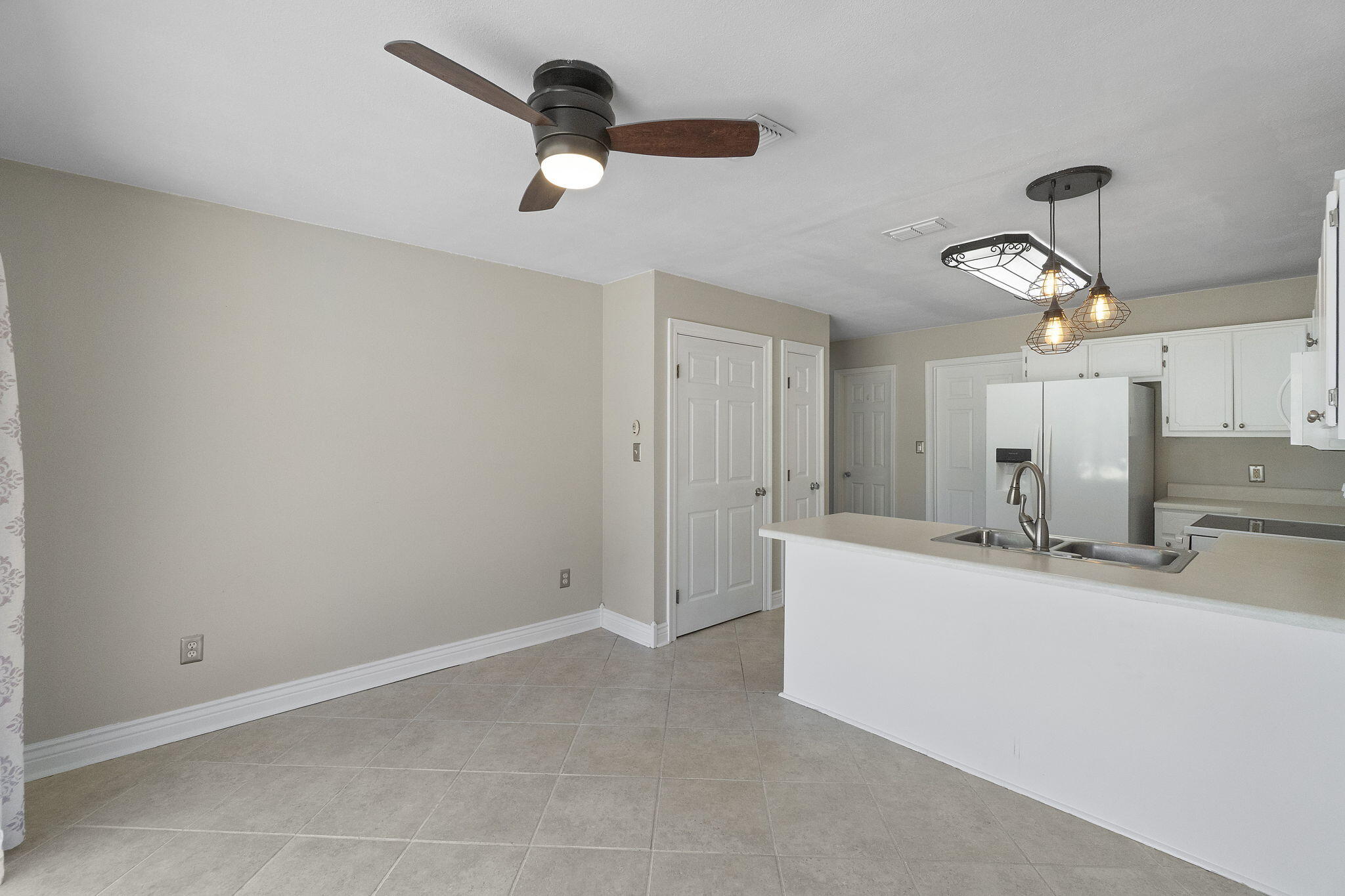 NAVARRE S/D 1ST ADDN - Residential