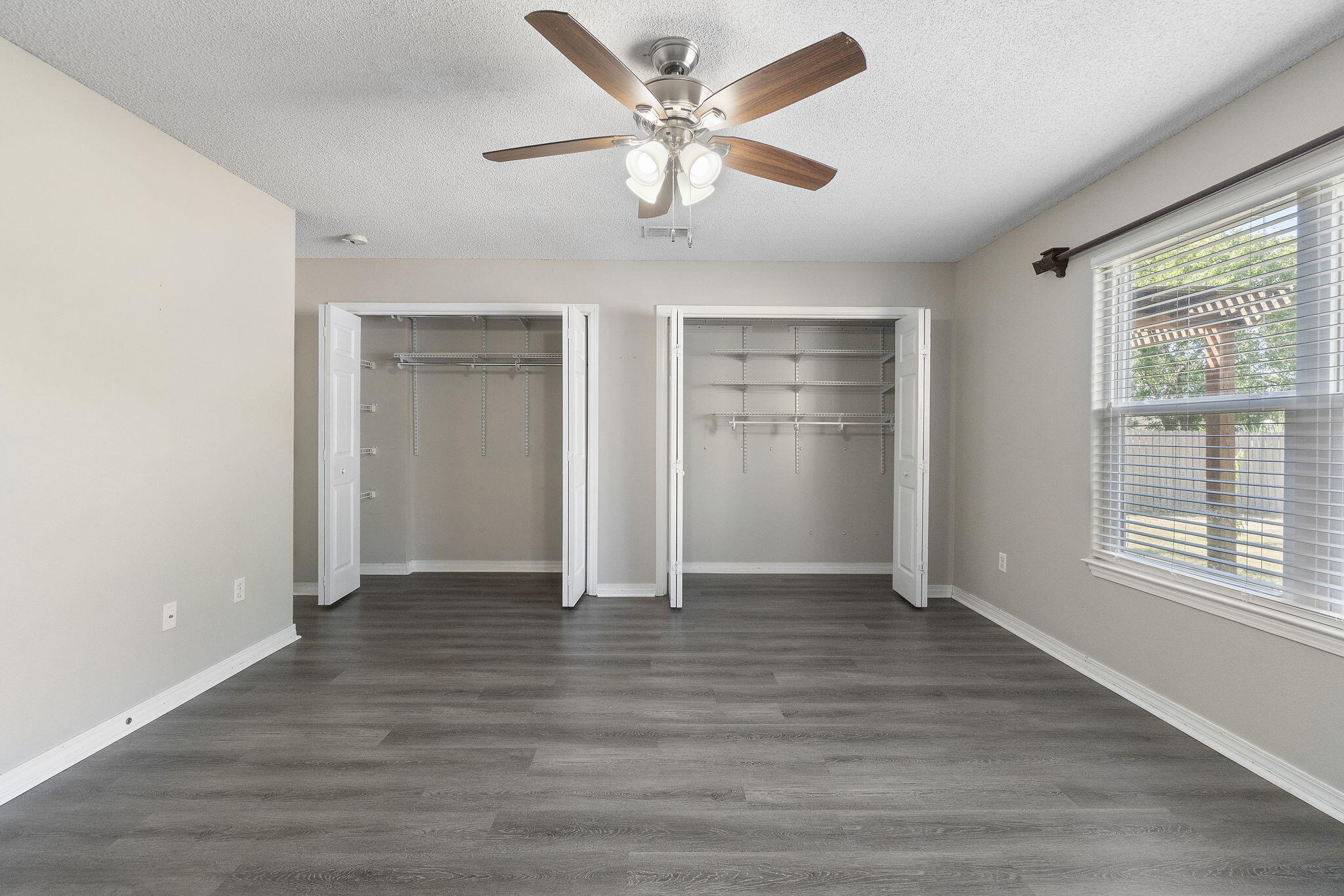 NAVARRE S/D 1ST ADDN - Residential