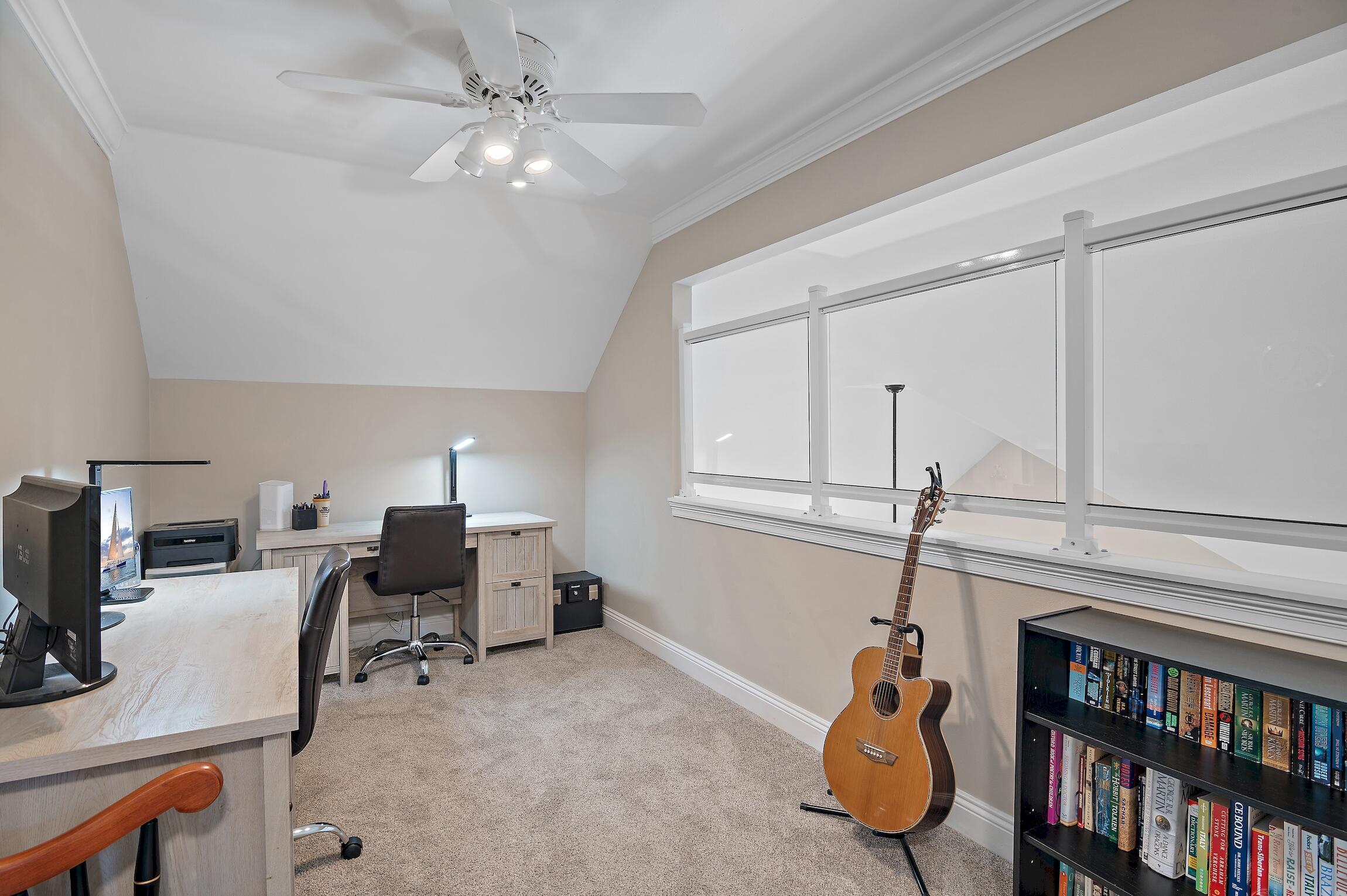 TURNBERRY PLACE - Residential