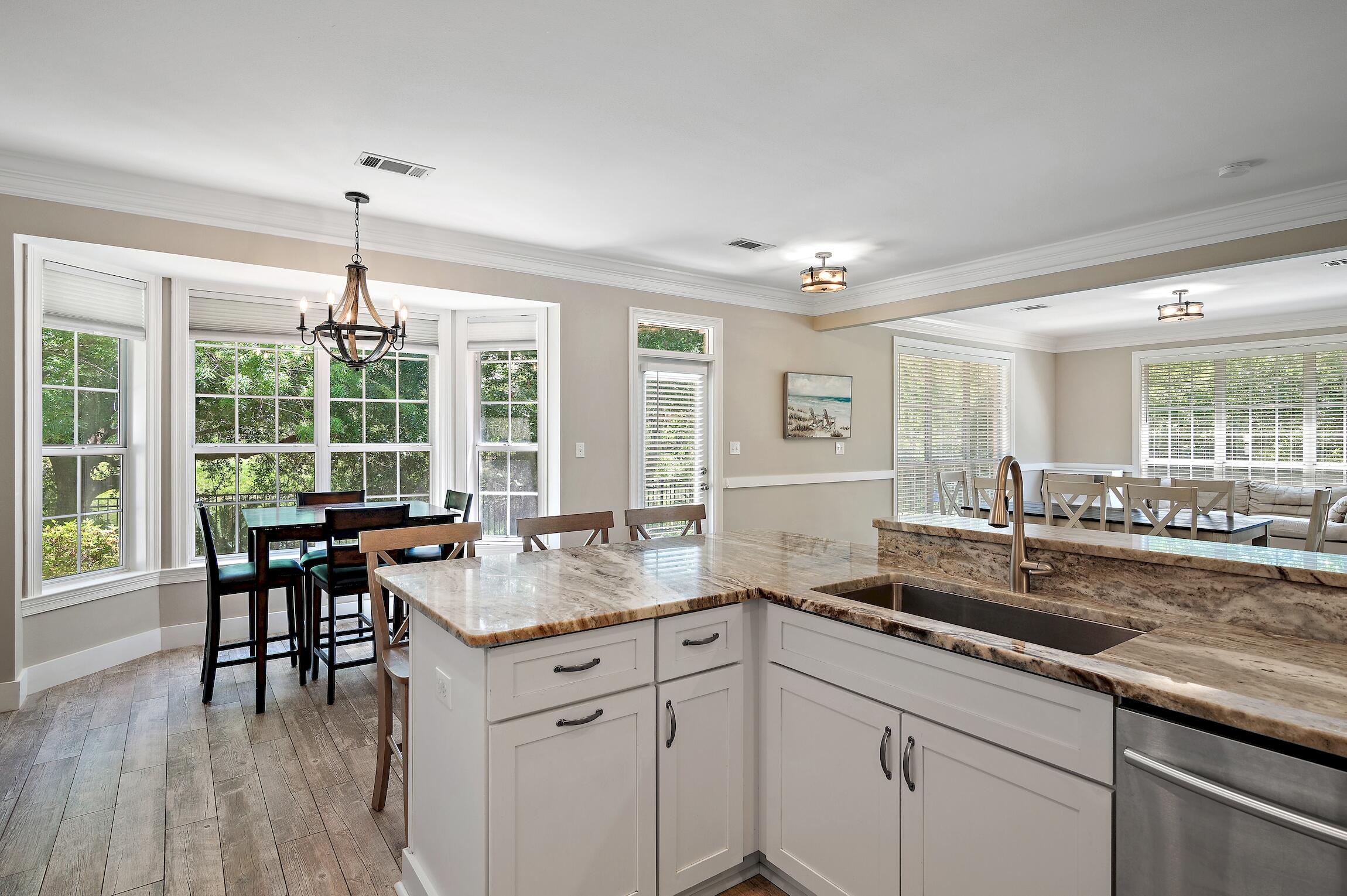 TURNBERRY PLACE - Residential