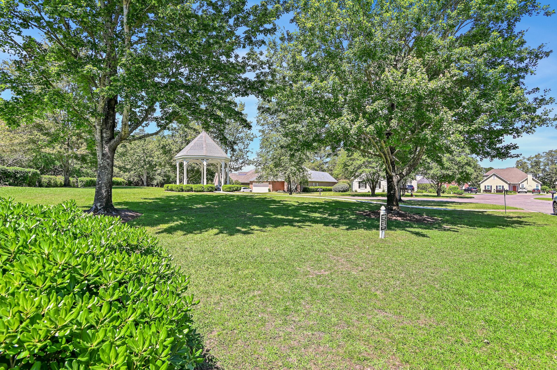 TURNBERRY PLACE - Residential