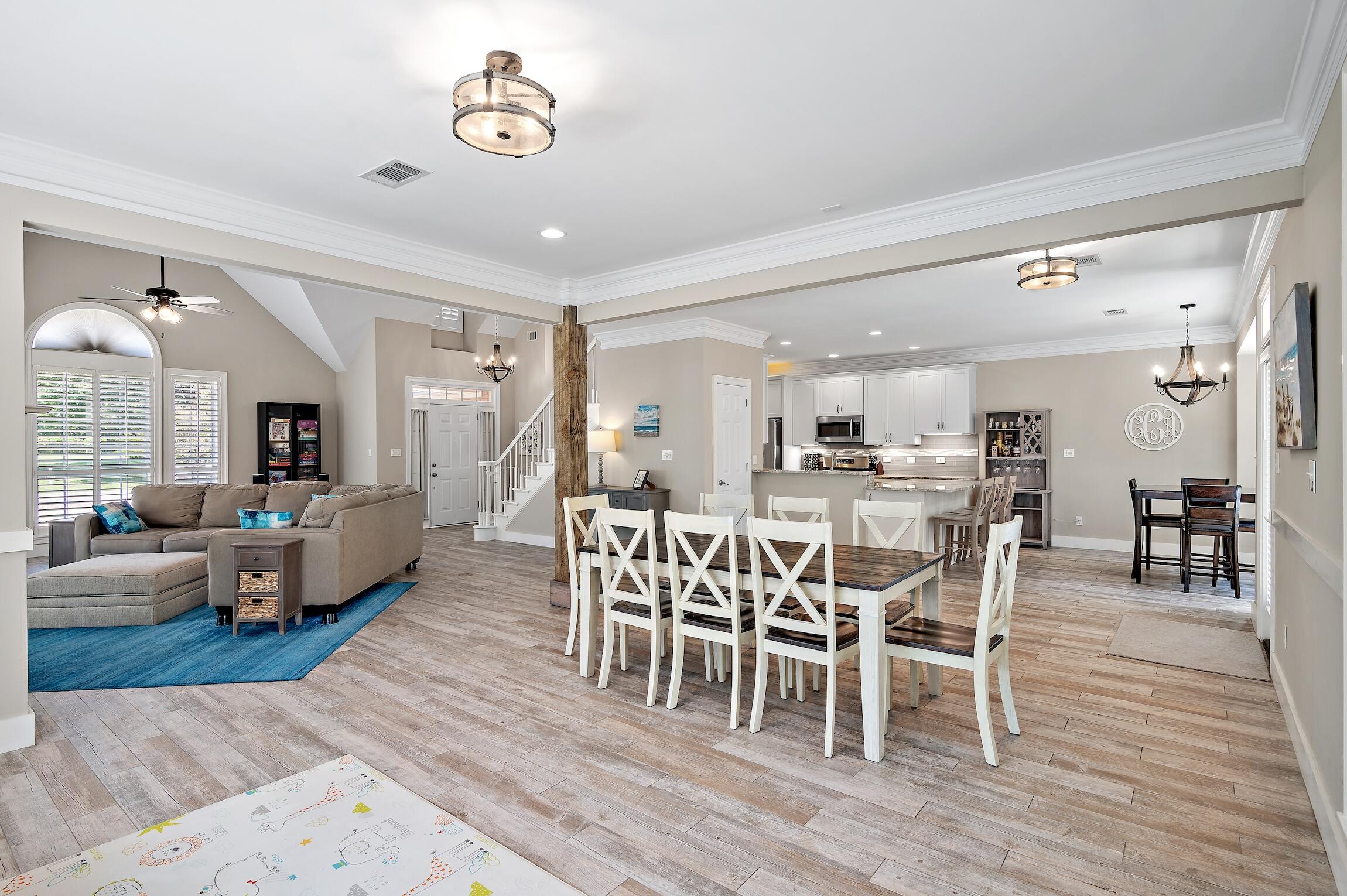 TURNBERRY PLACE - Residential