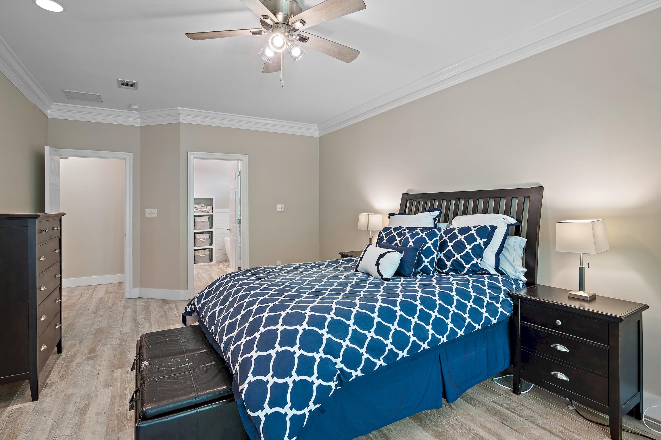 TURNBERRY PLACE - Residential