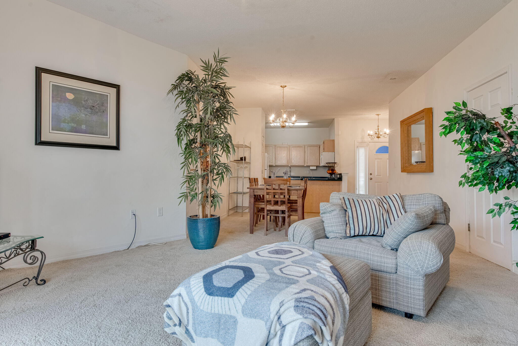 HIDDEN BAY VILLAGE - Residential