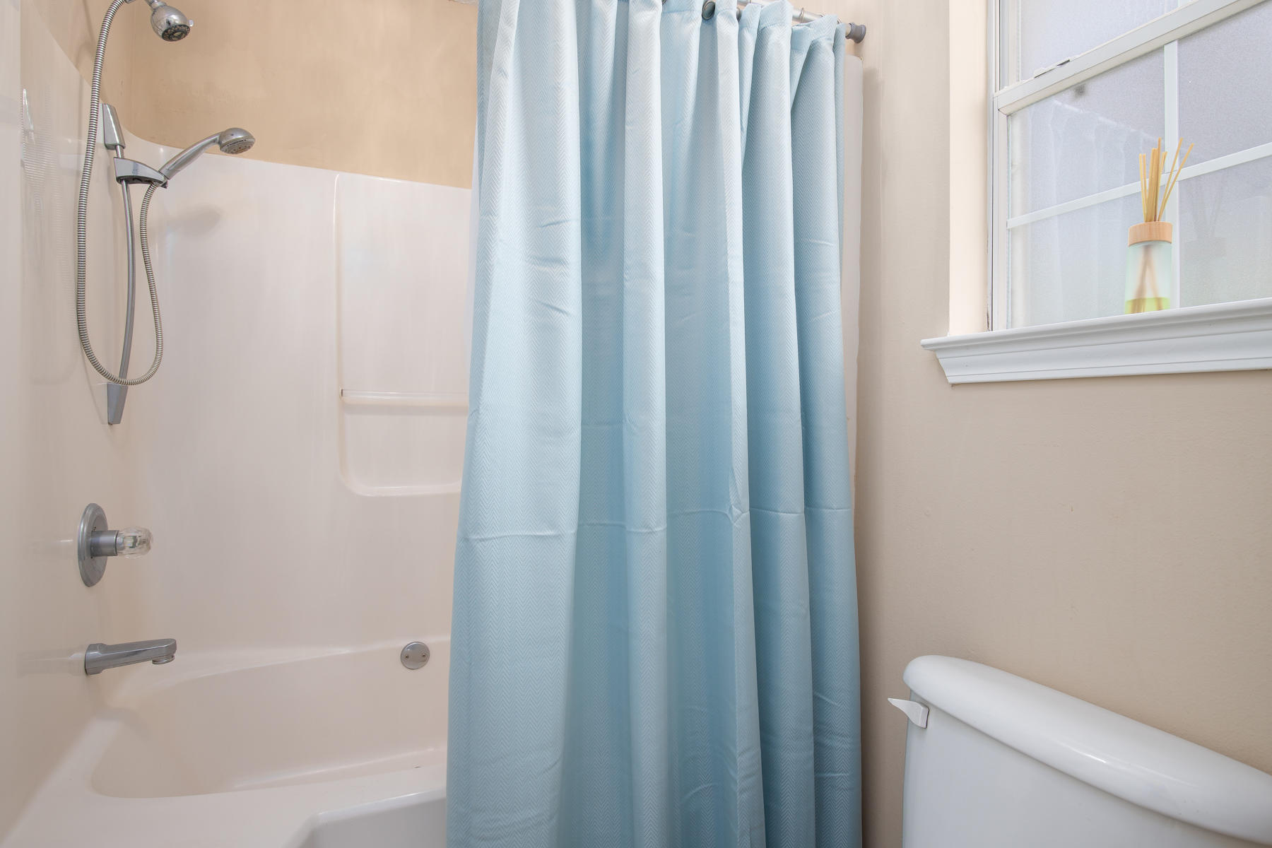 EMERALD LAKES PH 3 - Residential