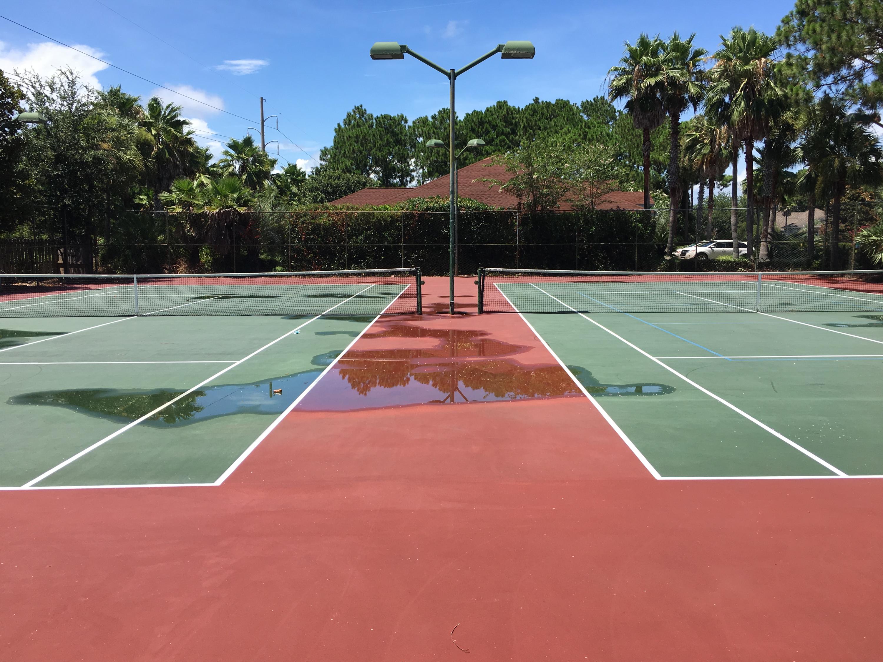 EMERALD LAKES PH 3 - Residential