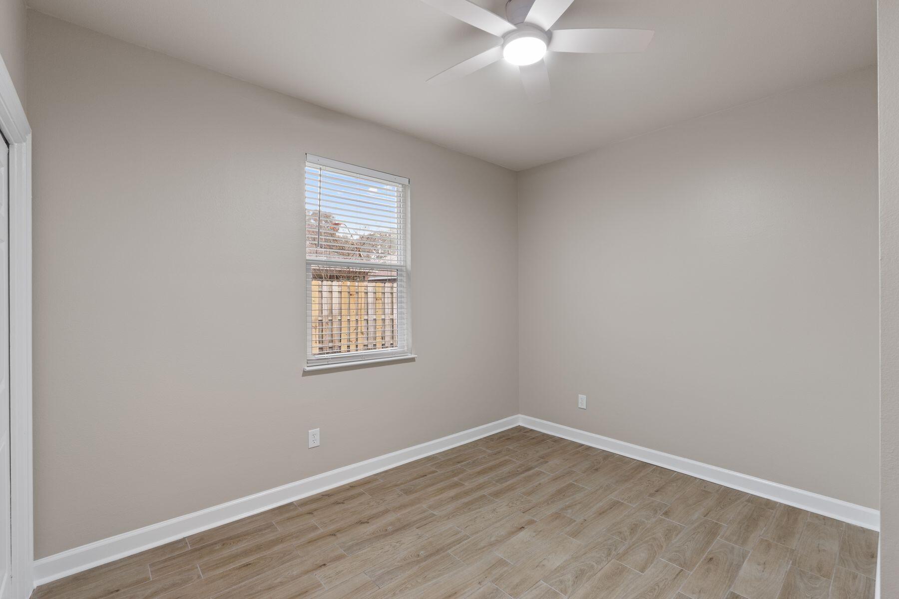 BAYSIDE - Residential