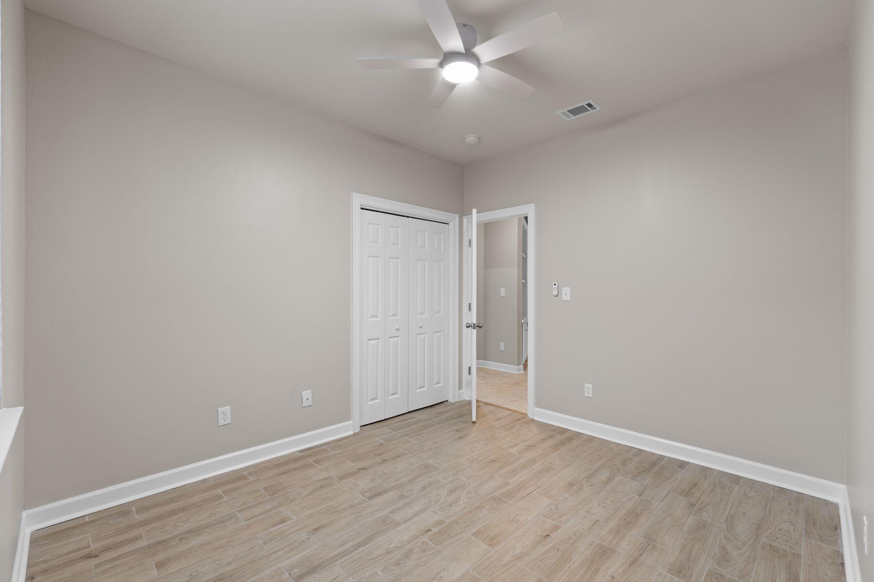 BAYSIDE - Residential