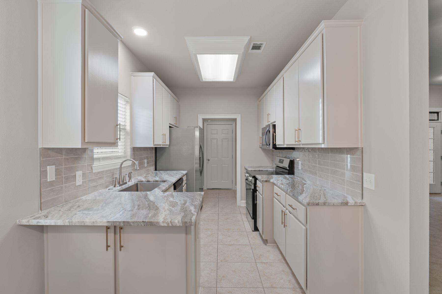 BAYSIDE - Residential