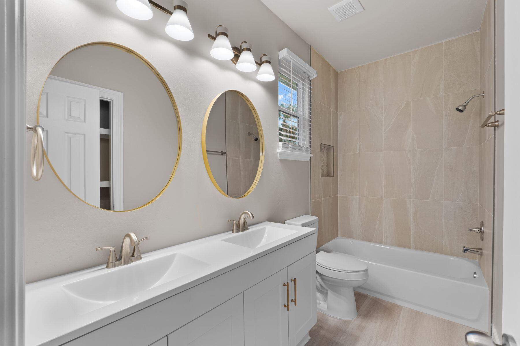 BAYSIDE - Residential