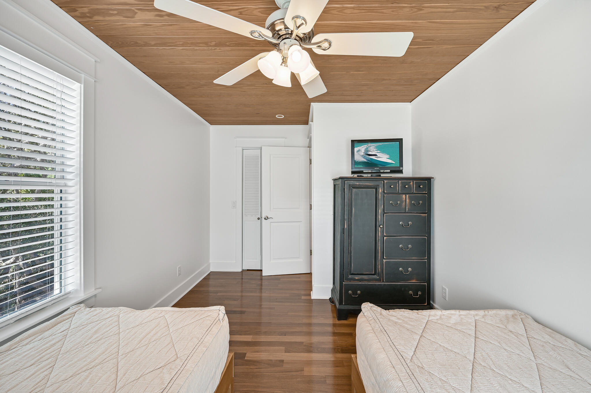 BEACH HIGHLAND 1ST ADD - Residential