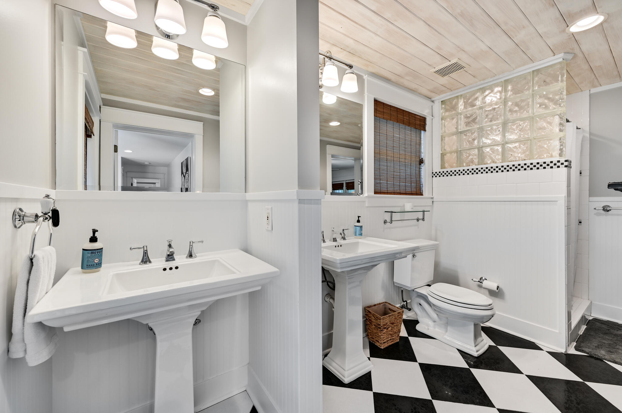 BEACH HIGHLAND 1ST ADD - Residential