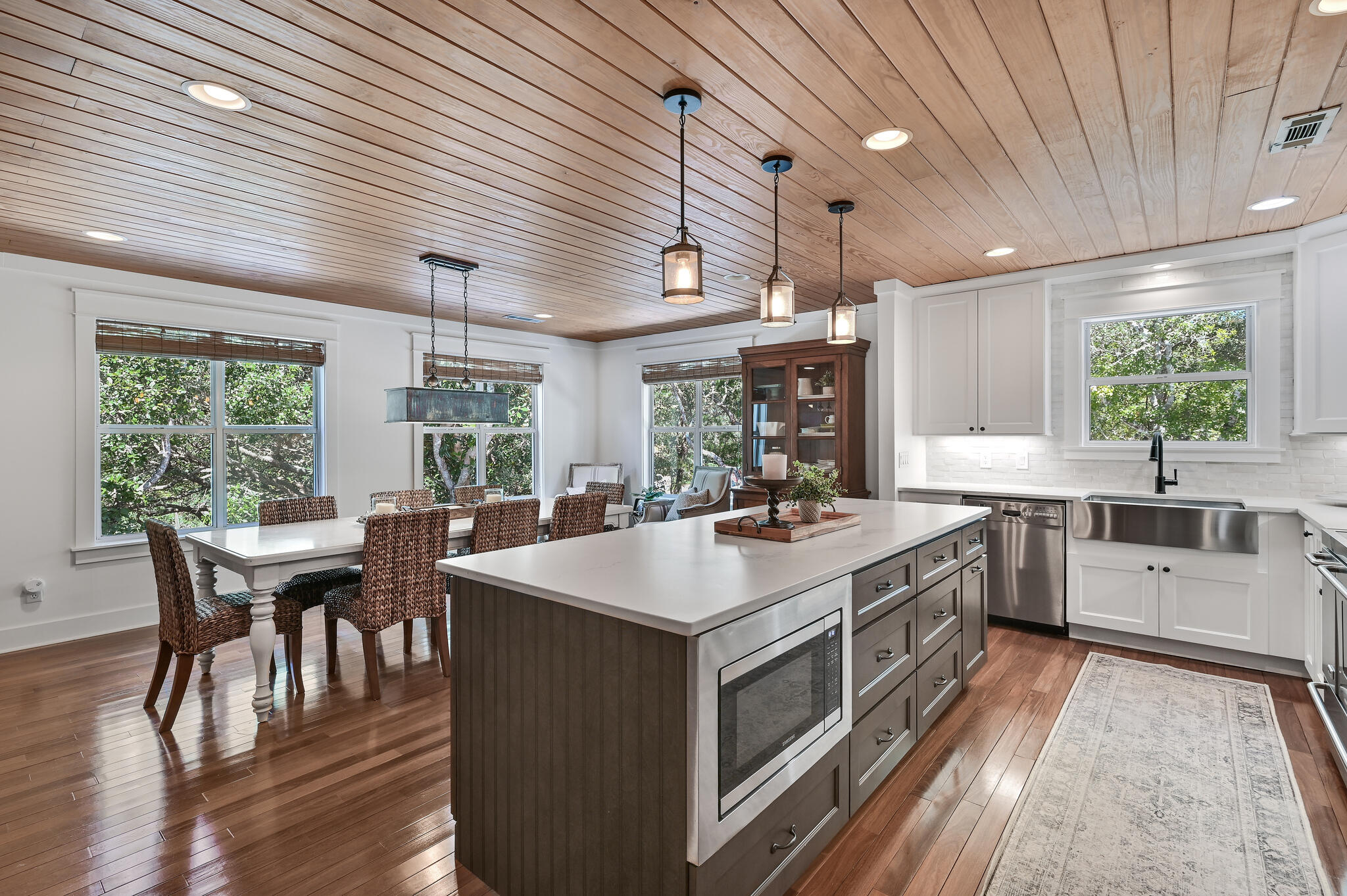 BEACH HIGHLAND 1ST ADD - Residential