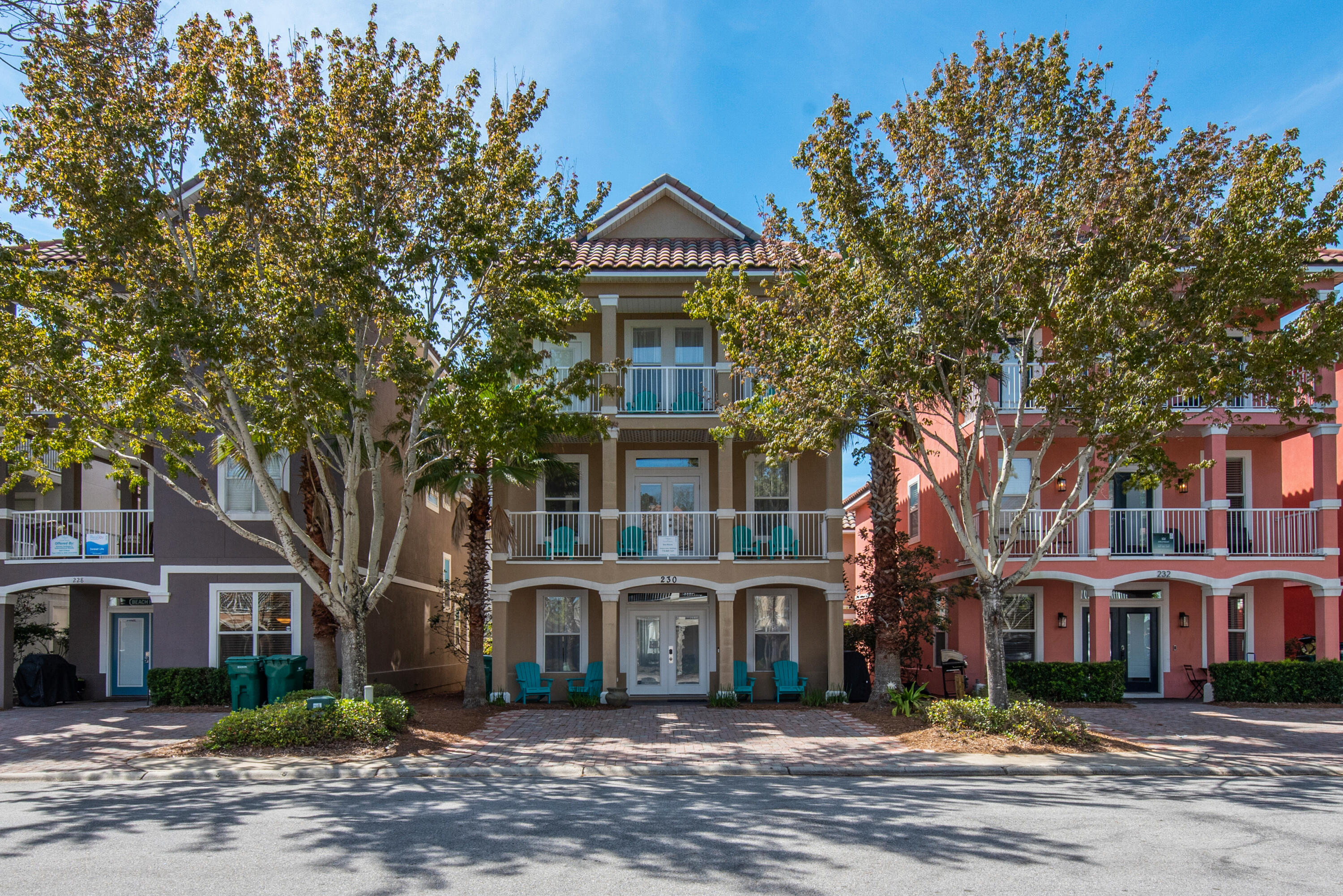 VILLAGES OF CRYSTAL BEACH - Residential