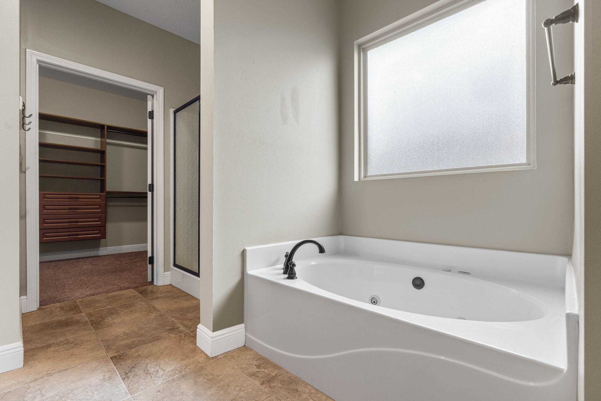 DUGGAN POND ESTATES - Residential Lease