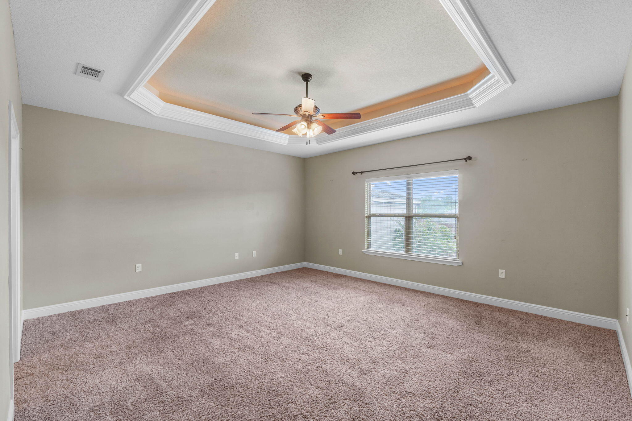 DUGGAN POND ESTATES - Residential Lease
