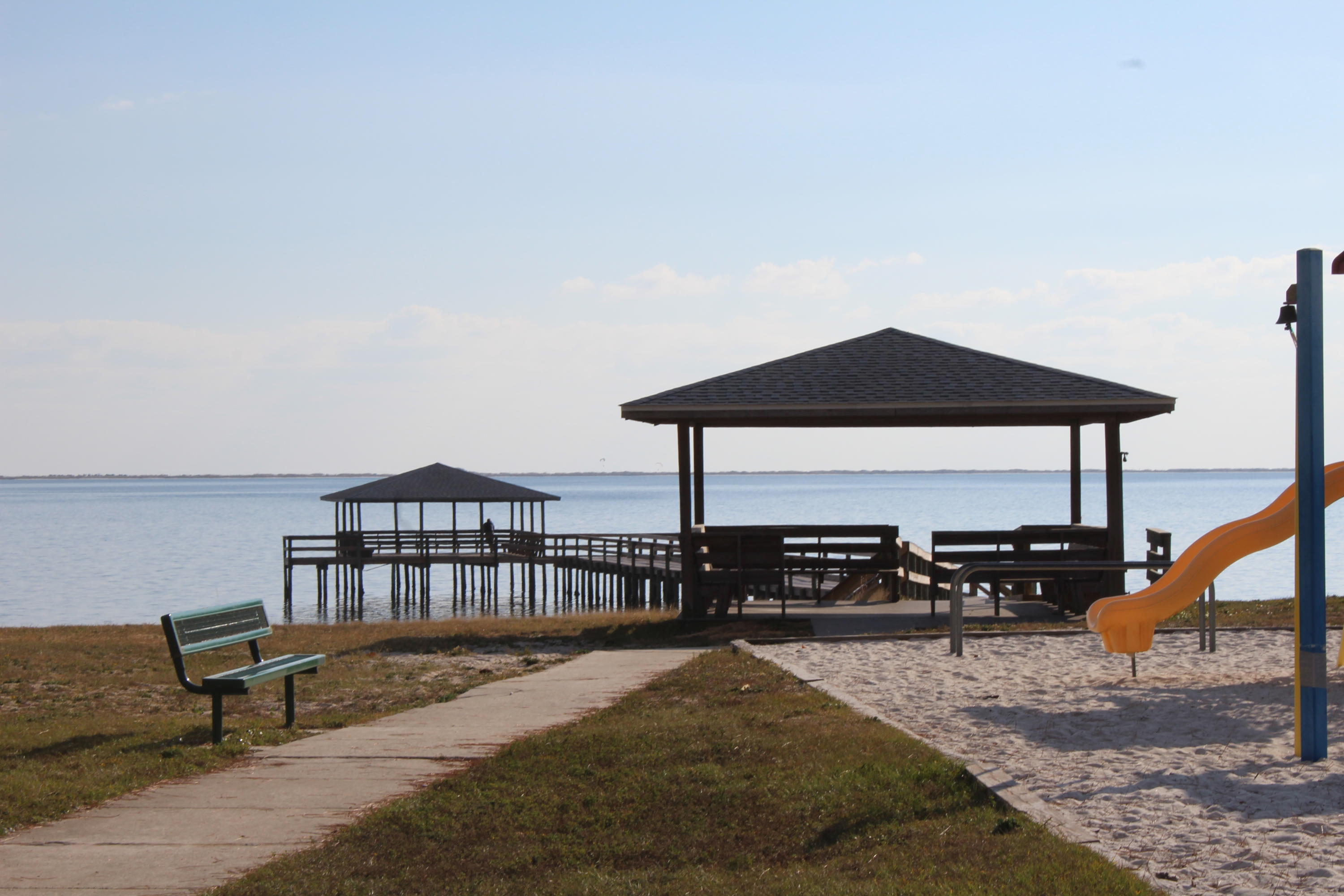 HOLLEY BY THE SEA - Residential