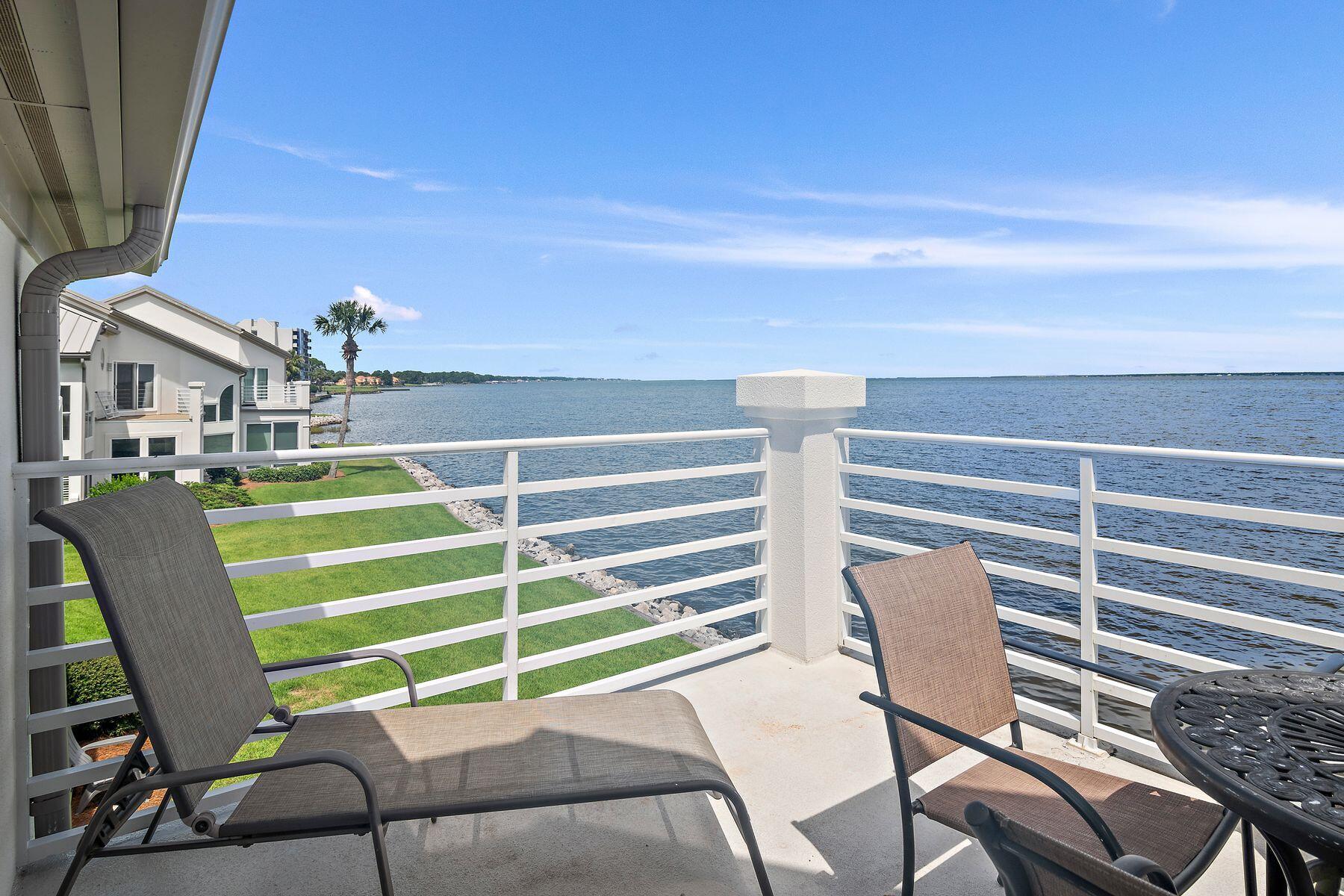 NORTHSHORE - Residential