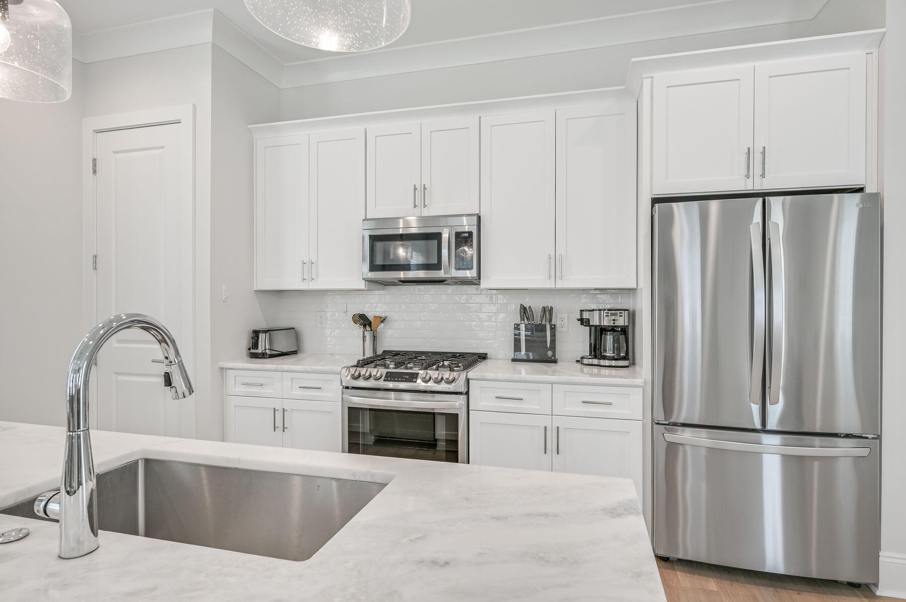 SUNSET KEY COTTAGES - Residential