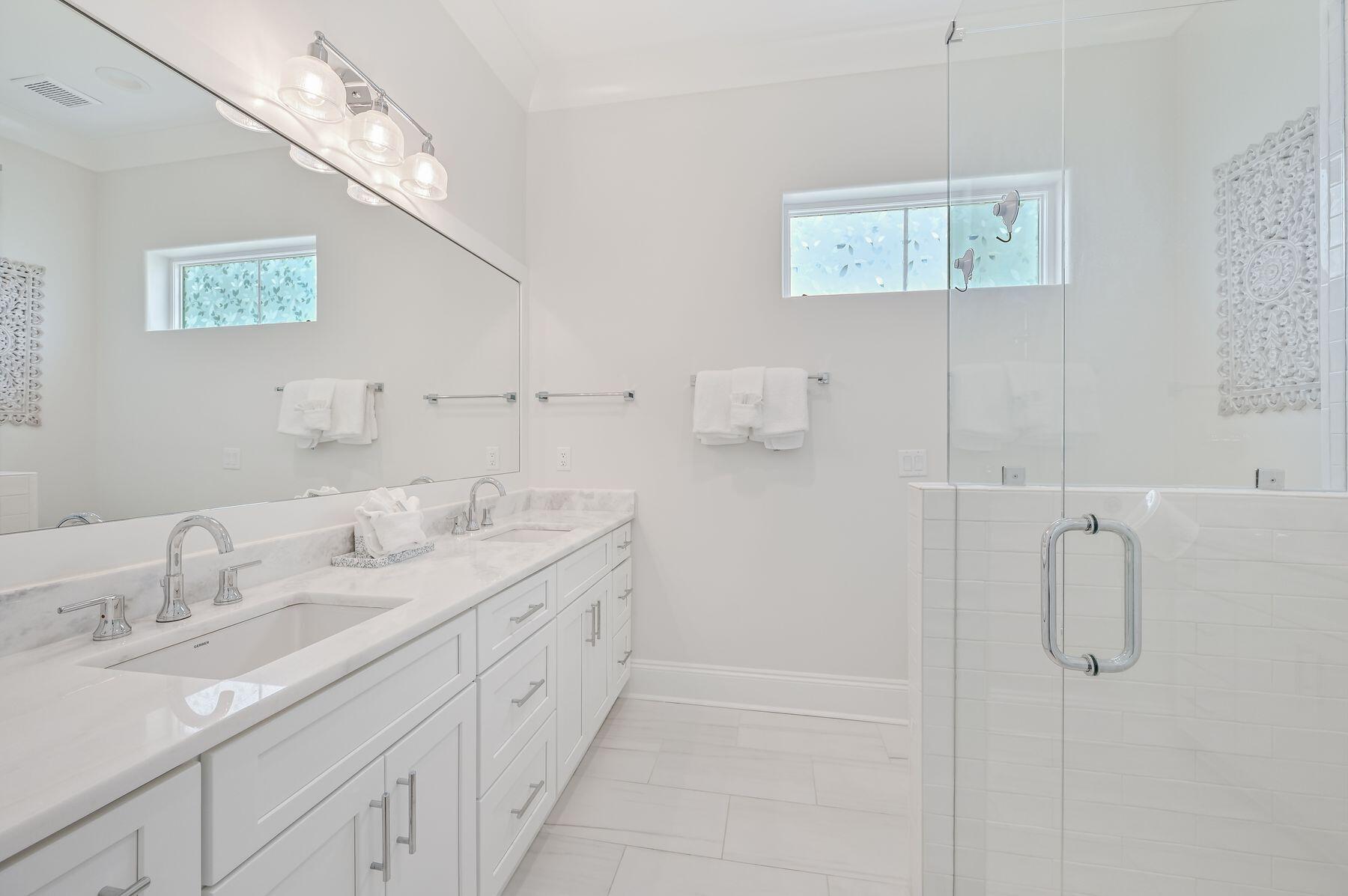 SUNSET KEY COTTAGES - Residential