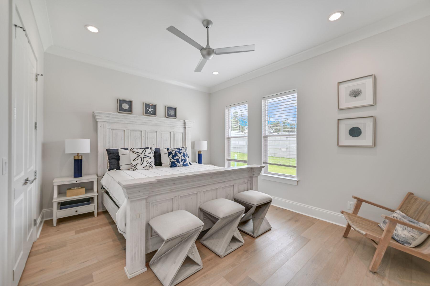 SUNSET KEY COTTAGES - Residential