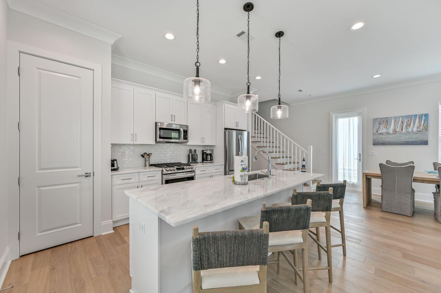 SUNSET KEY COTTAGES - Residential