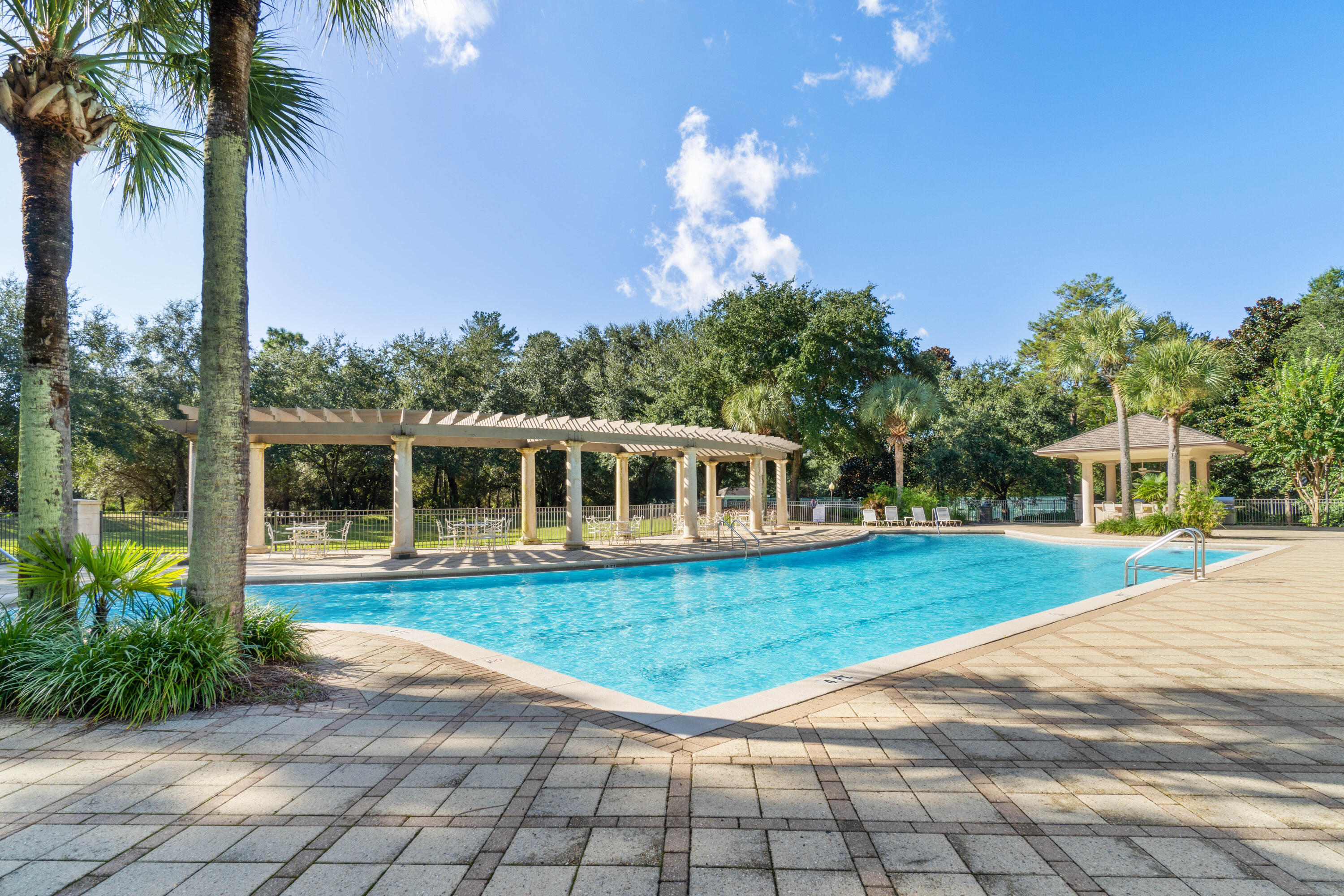 SWIFT CREEK PH VI - Residential
