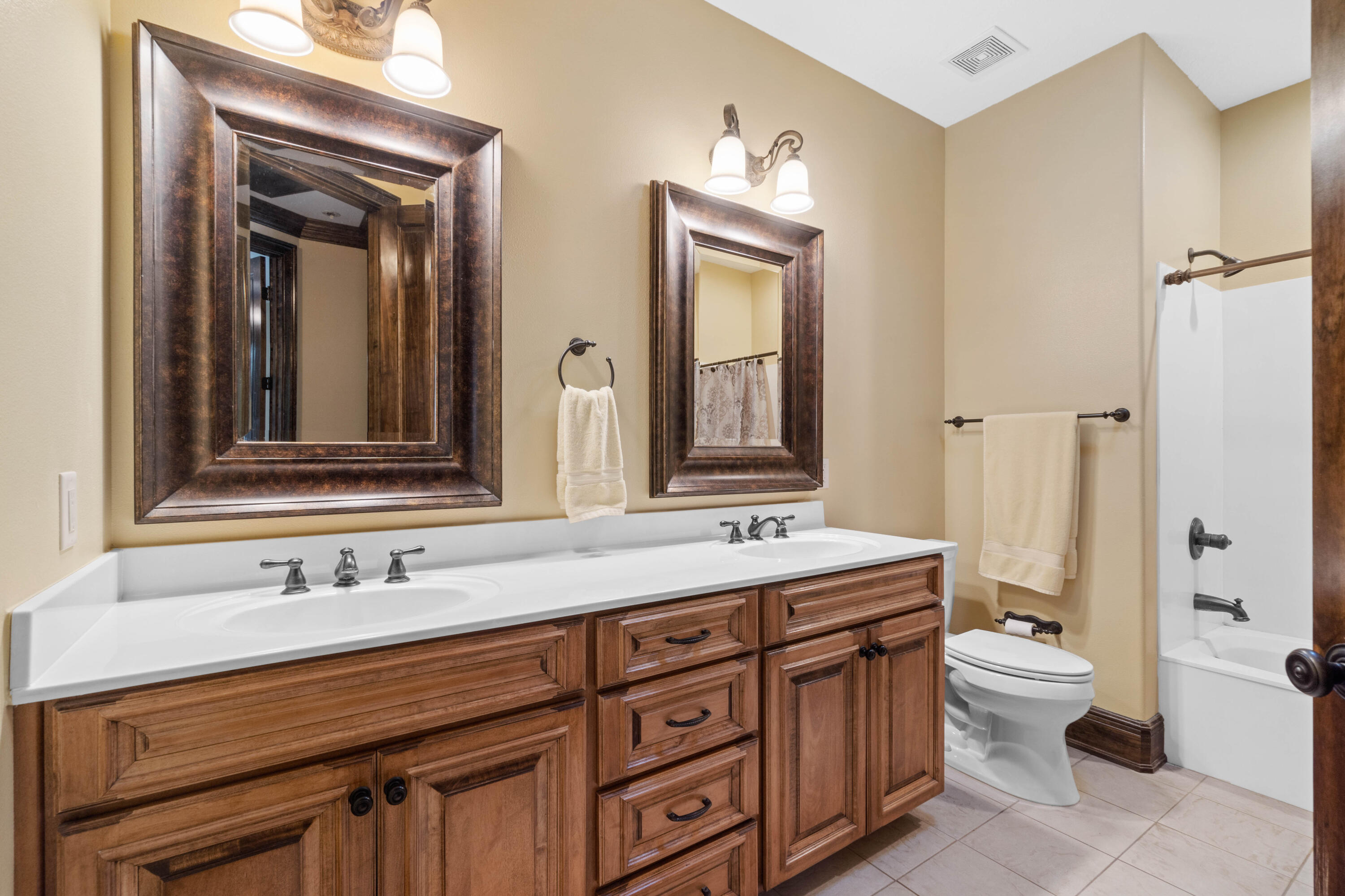 SWIFT CREEK PH VI - Residential