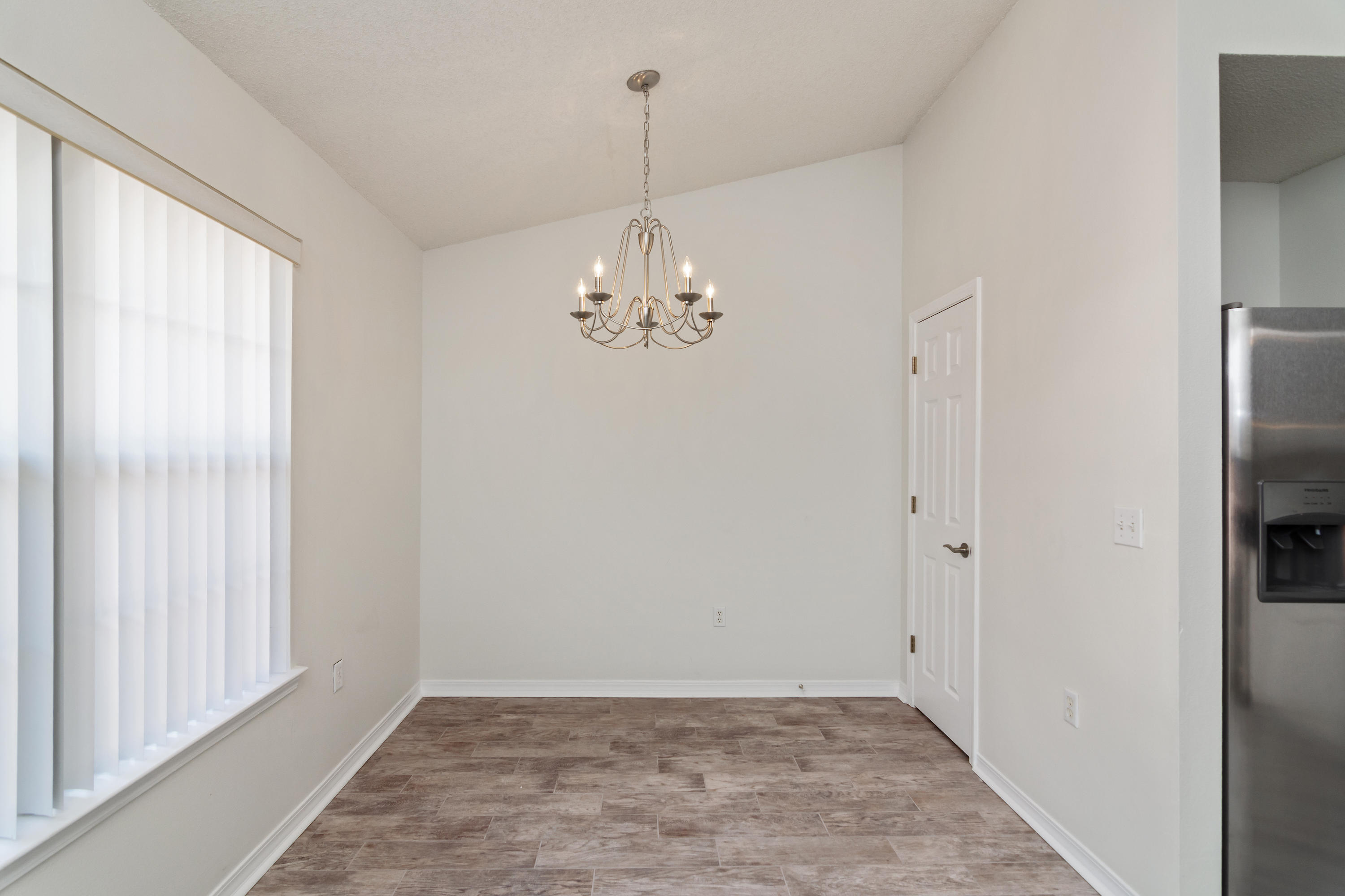 EMERALD VILLAGE PH I - Residential