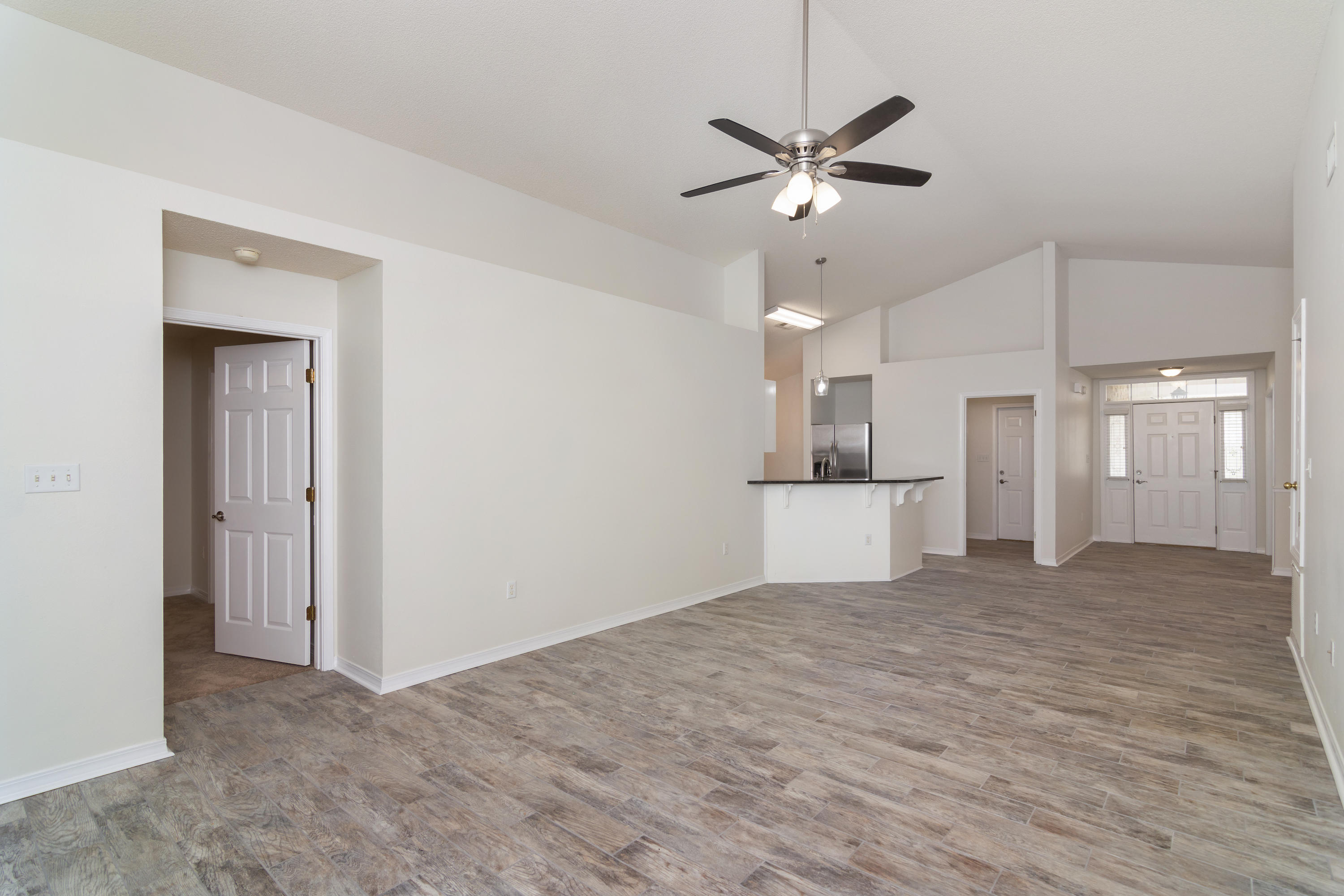 EMERALD VILLAGE PH I - Residential