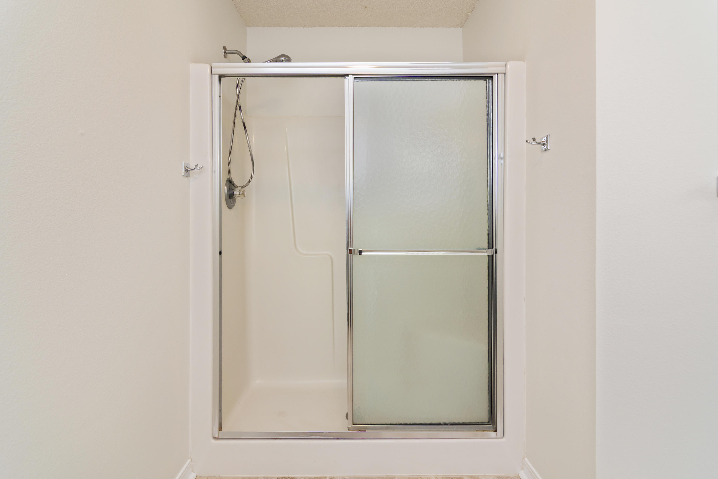 EMERALD VILLAGE PH I - Residential