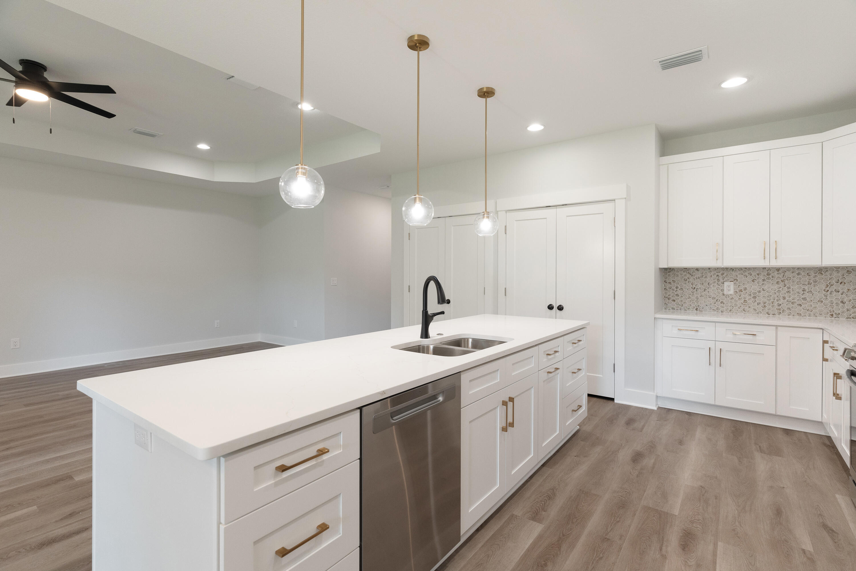 SILVER OAKS PH I - Residential