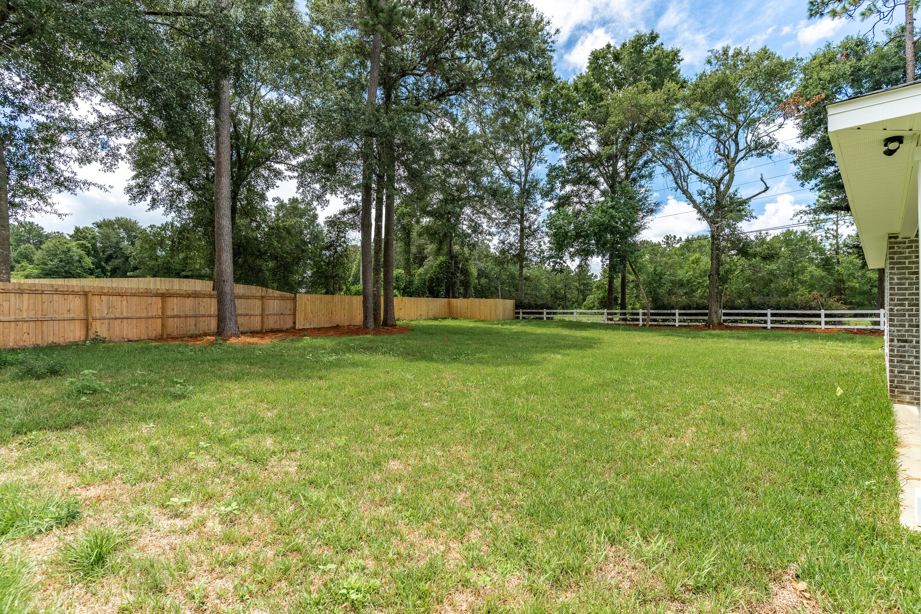 SILVER OAKS PH I - Residential