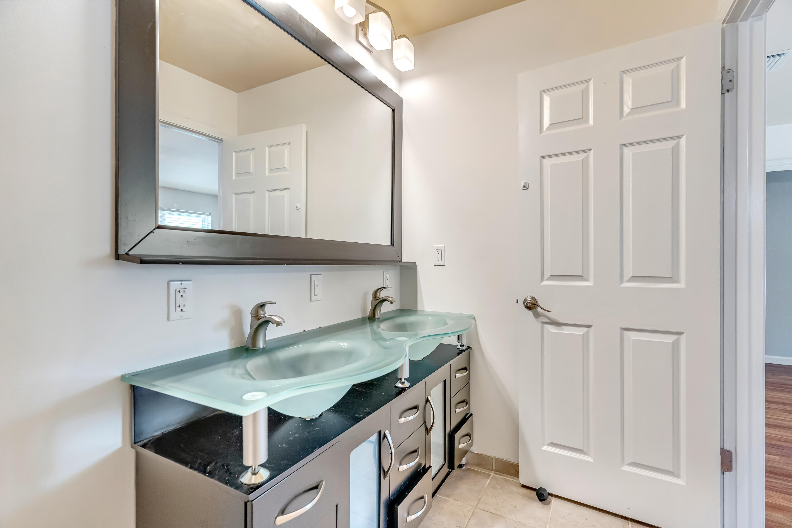 MIRAMAR ESTATES 2ND ADDN - Residential