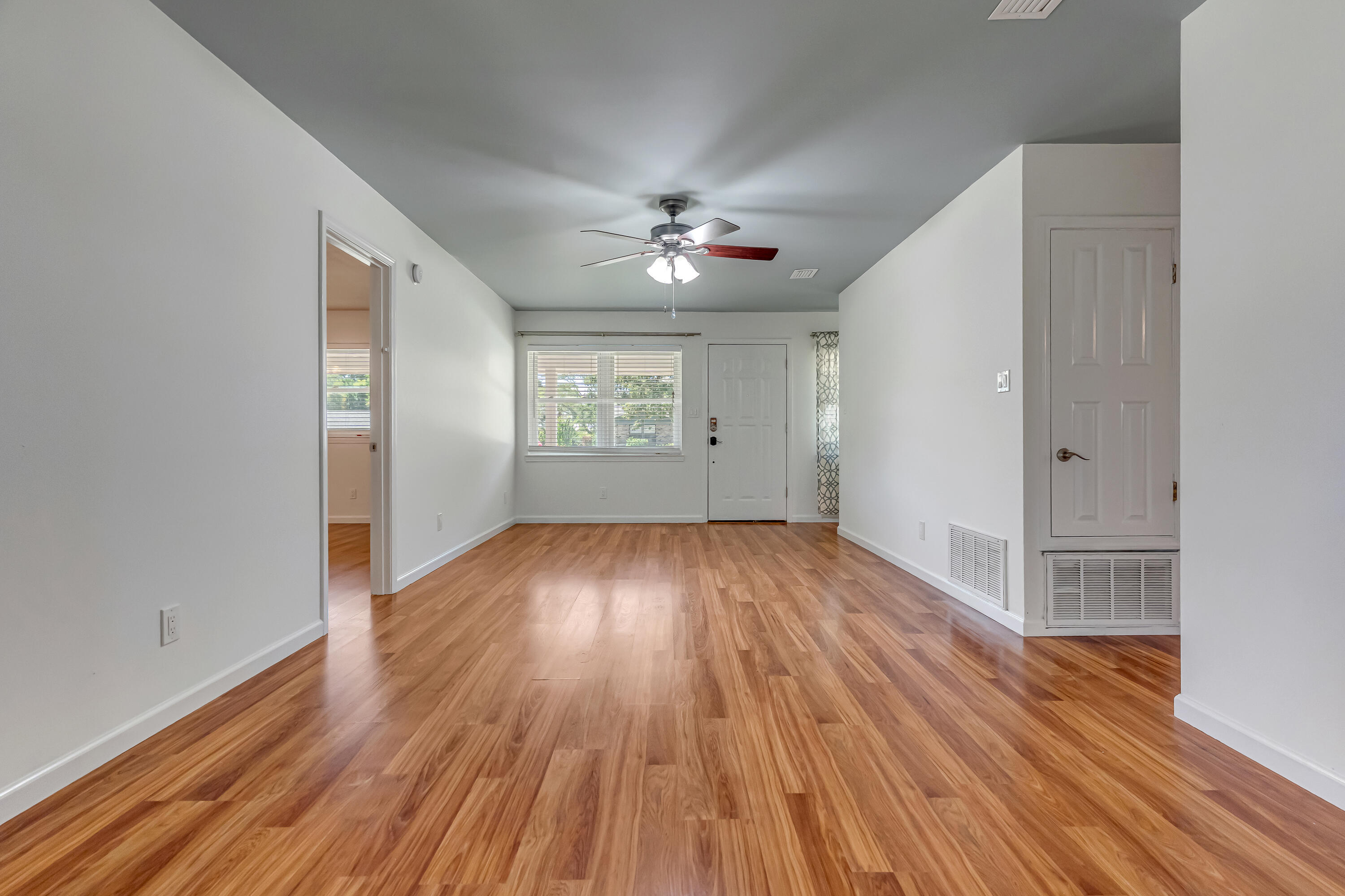 MIRAMAR ESTATES 2ND ADDN - Residential