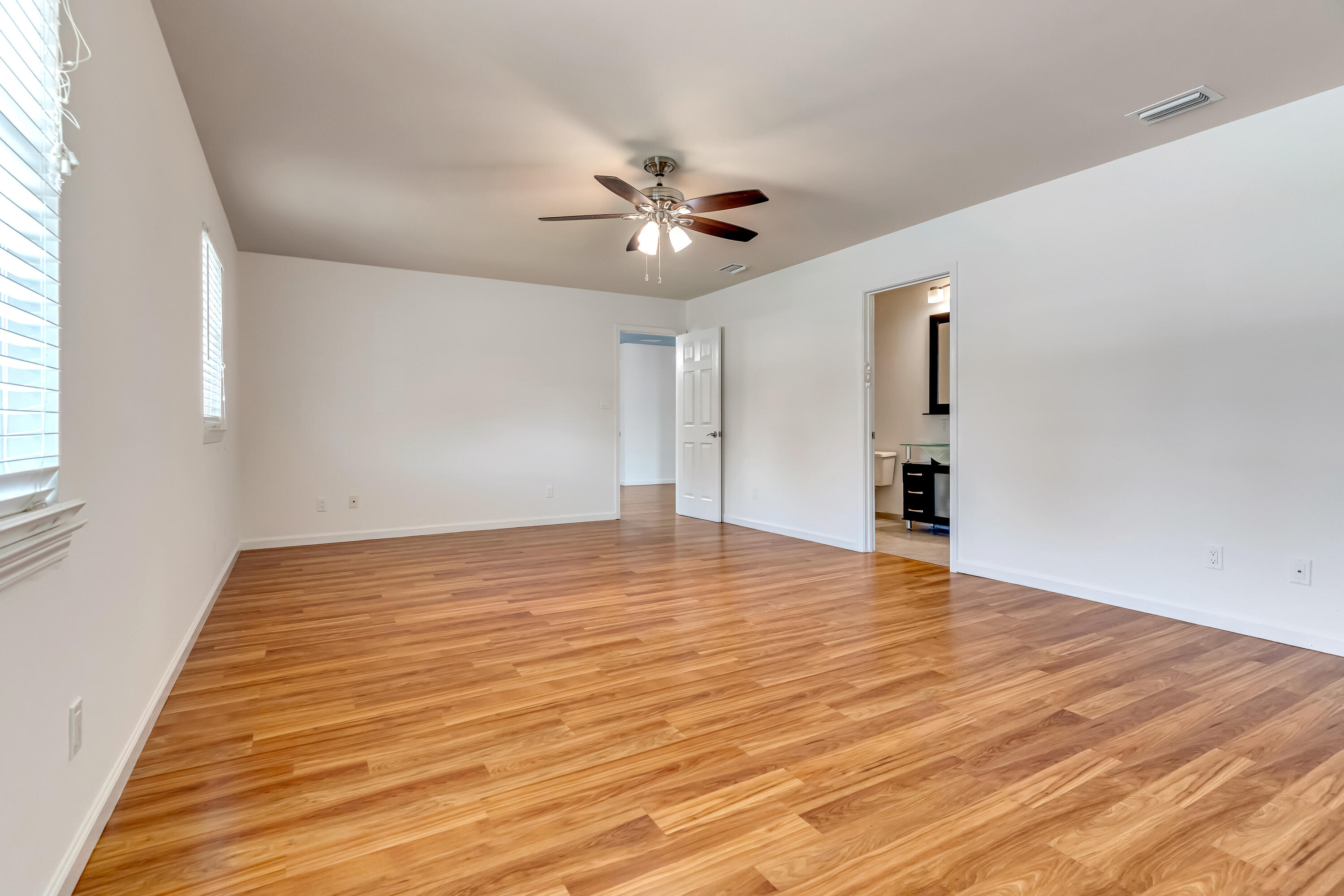 MIRAMAR ESTATES 2ND ADDN - Residential