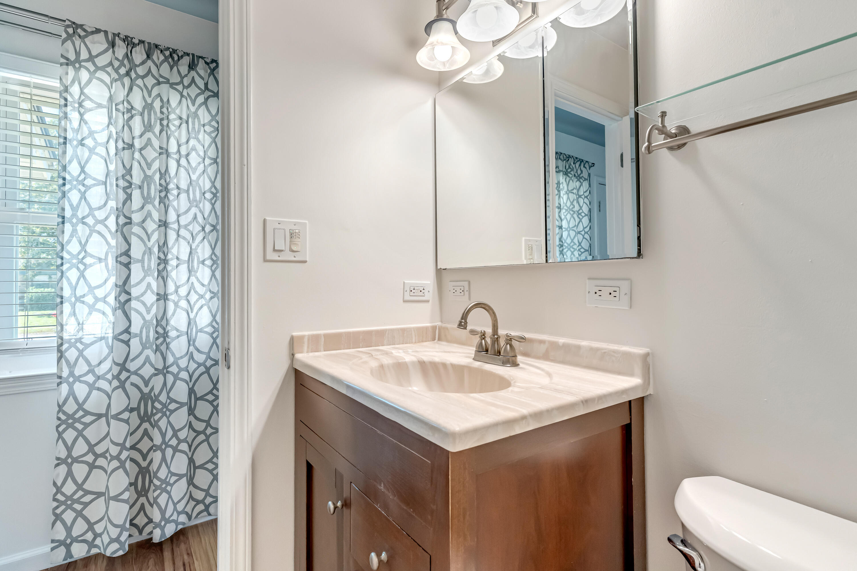 MIRAMAR ESTATES 2ND ADDN - Residential