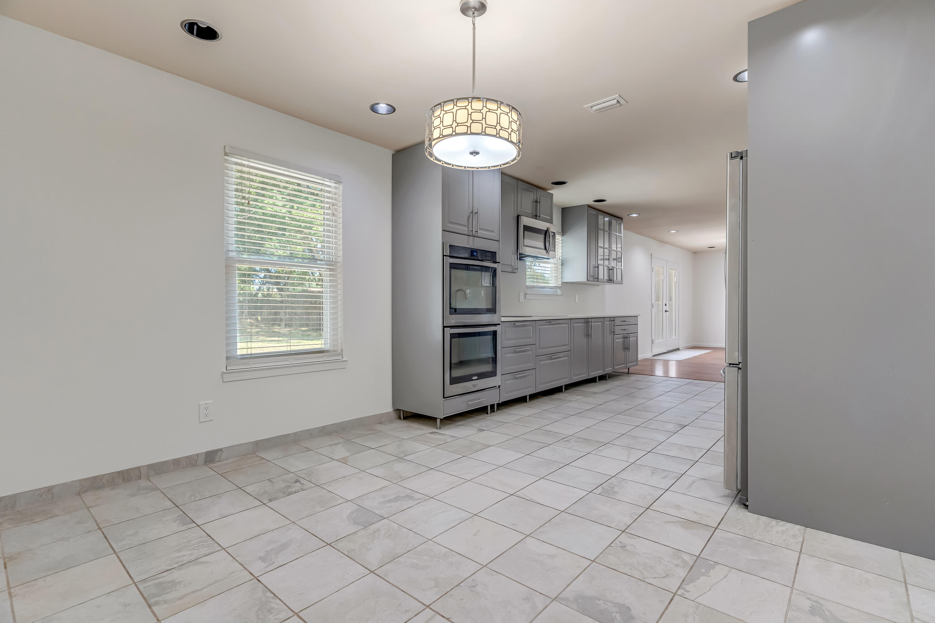 MIRAMAR ESTATES 2ND ADDN - Residential