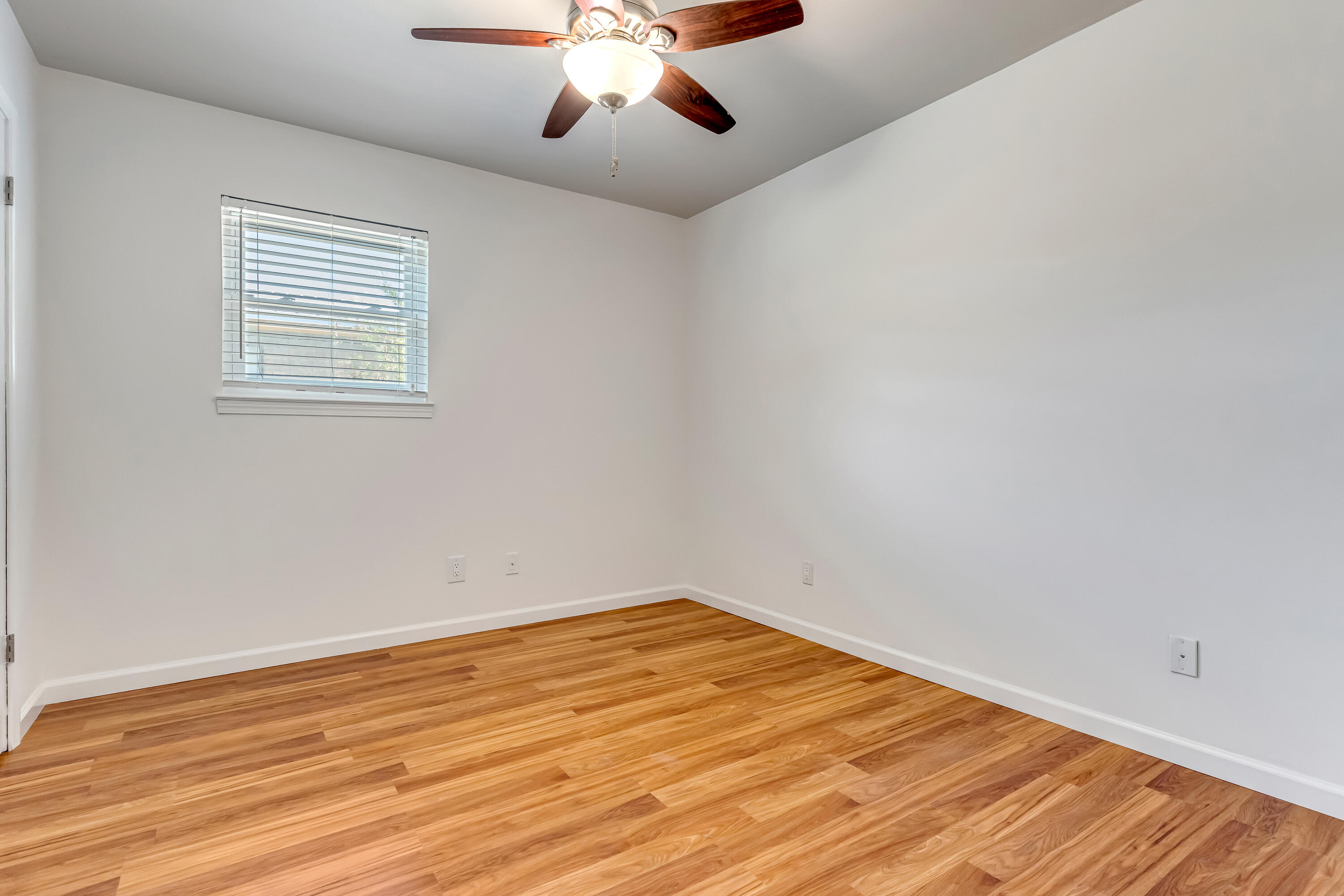 MIRAMAR ESTATES 2ND ADDN - Residential