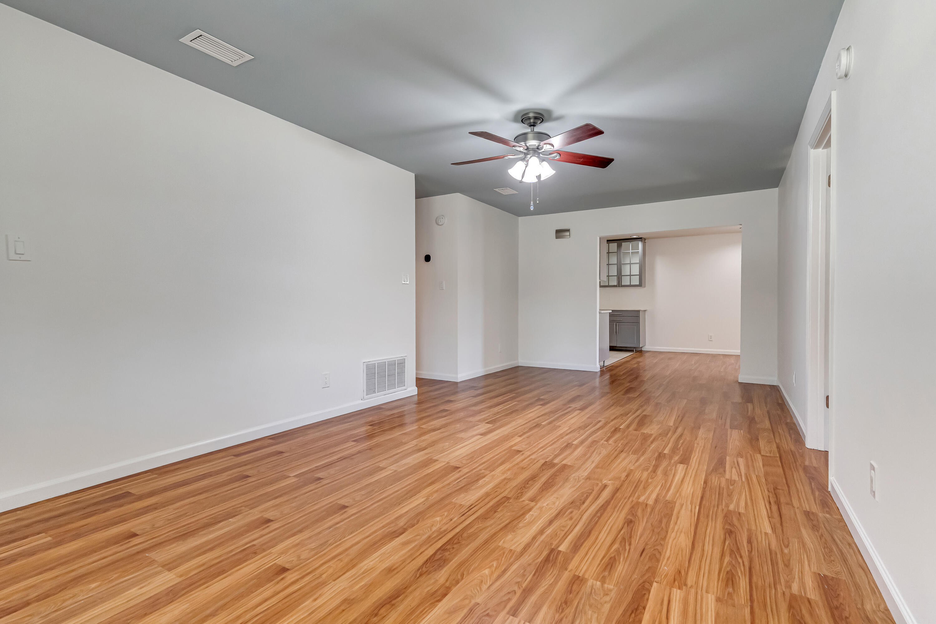 MIRAMAR ESTATES 2ND ADDN - Residential