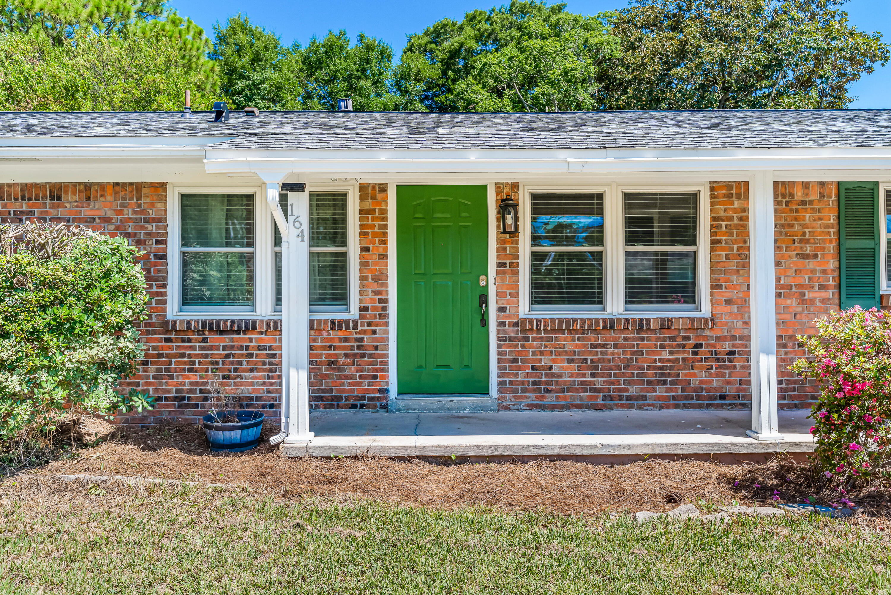 MIRAMAR ESTATES 2ND ADDN - Residential